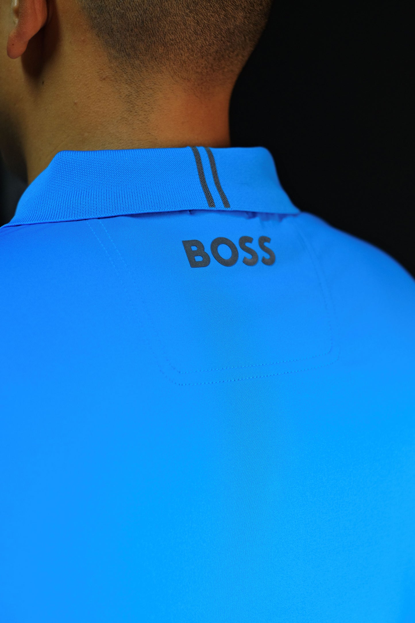 Polo HUG Azul Logo Negro