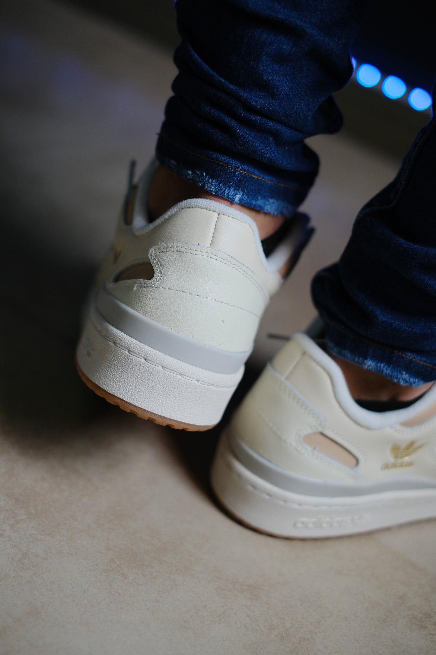 Tenis ADI Beige