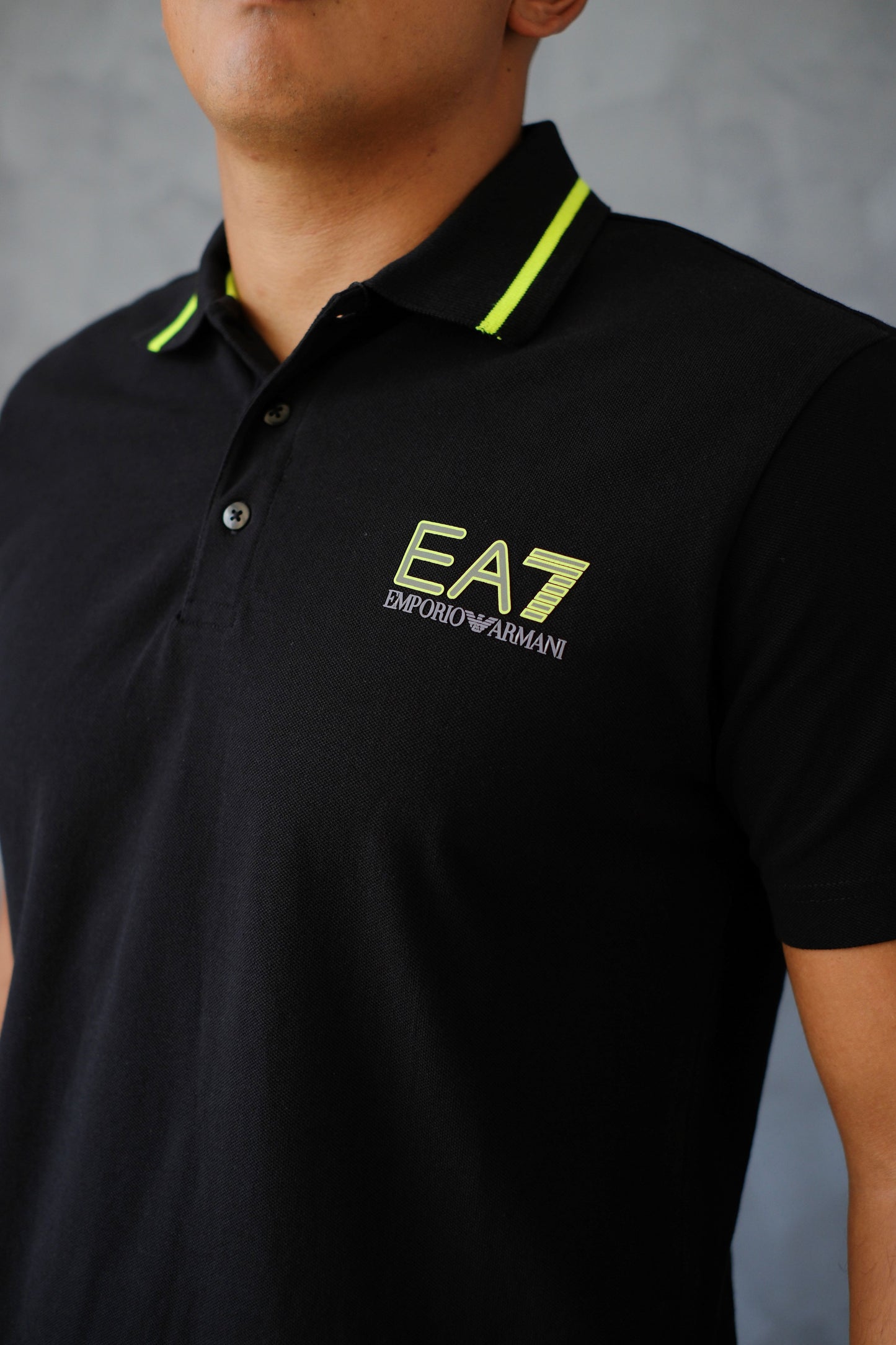 Polo EMP Negra Logo Verde