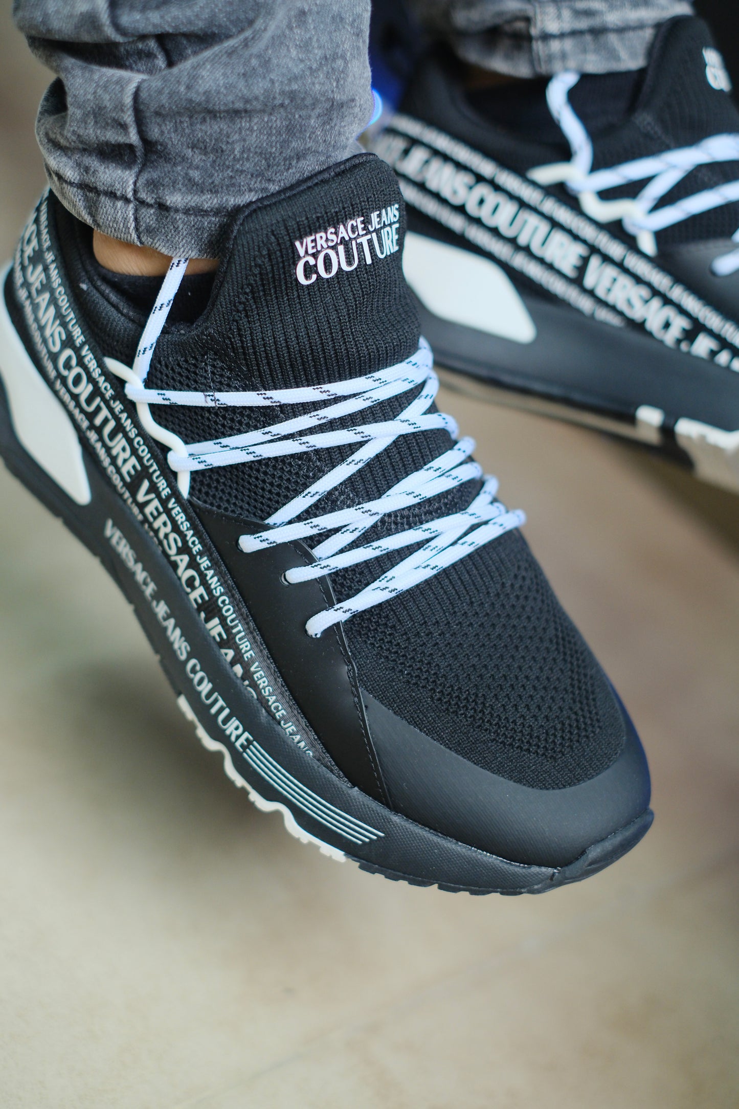 Tenis VER Negro Logo Blanco