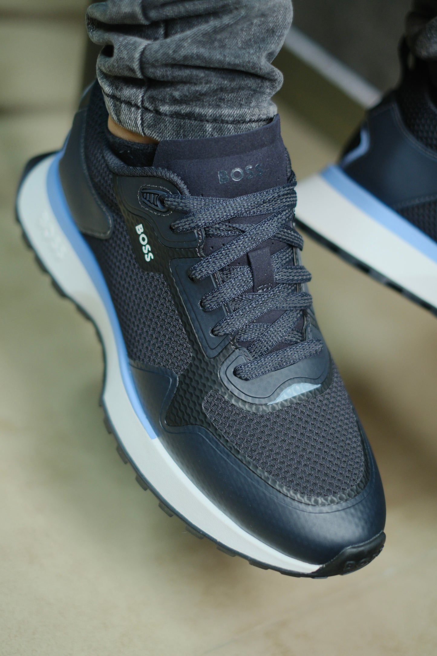 Tenis HUG Azul oscuro