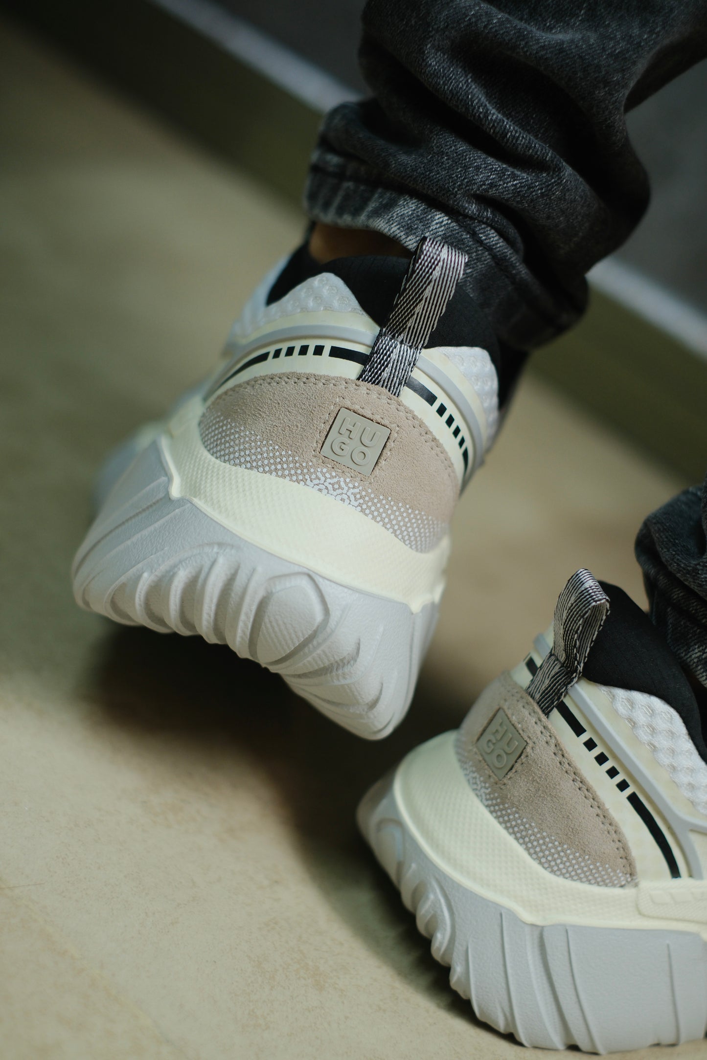 Tenis HUG Blancos suela alta
