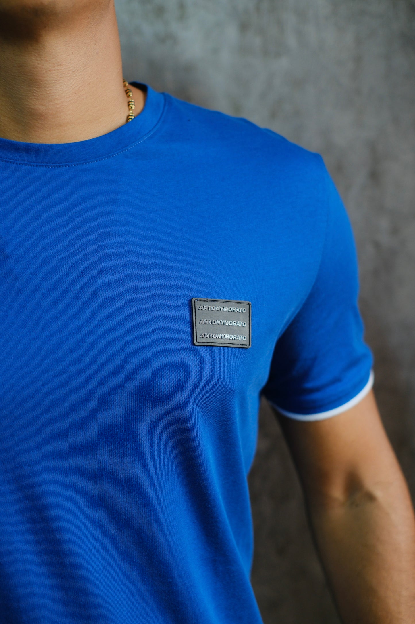 Camiseta ANT Azul Logo Negro