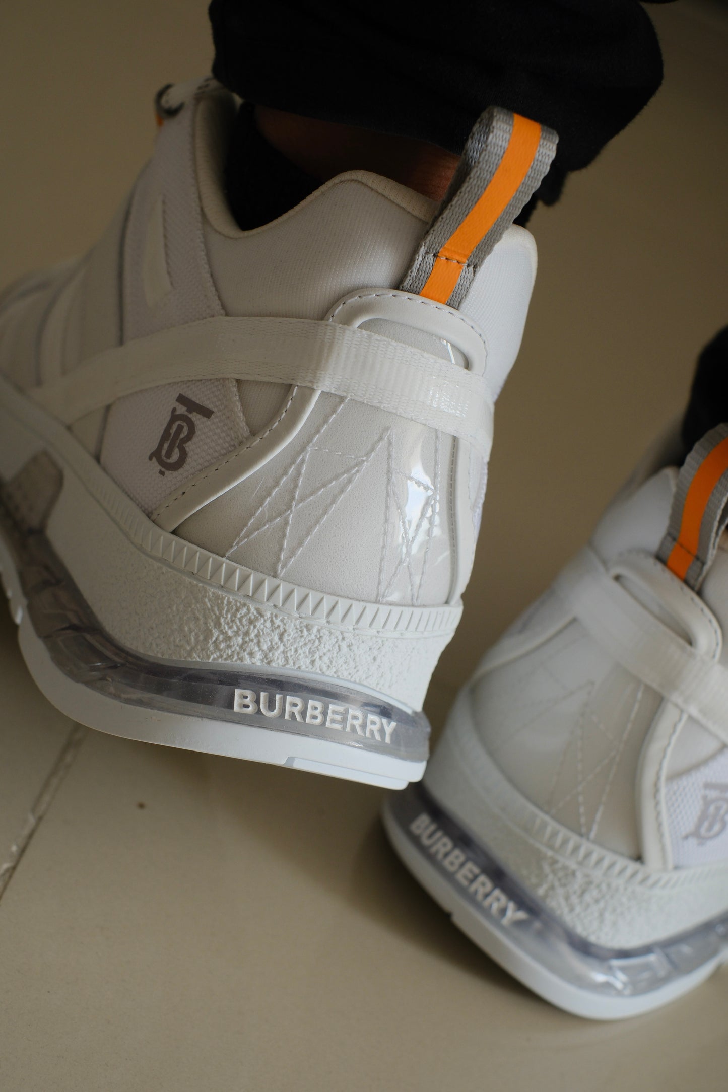 Tenis BUR Blancos
