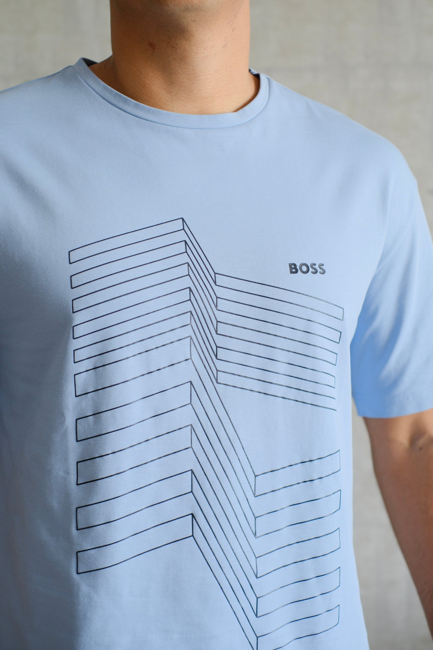 Camiseta HUG azul celeste