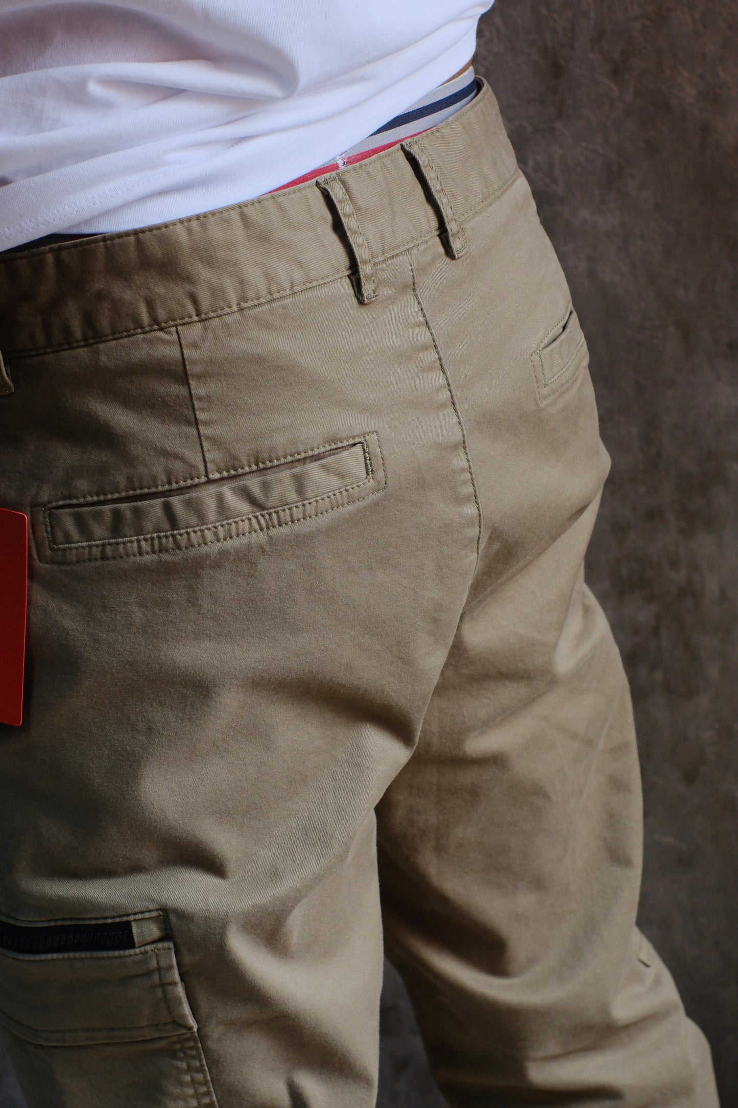 Cargo HUG Verde Militar