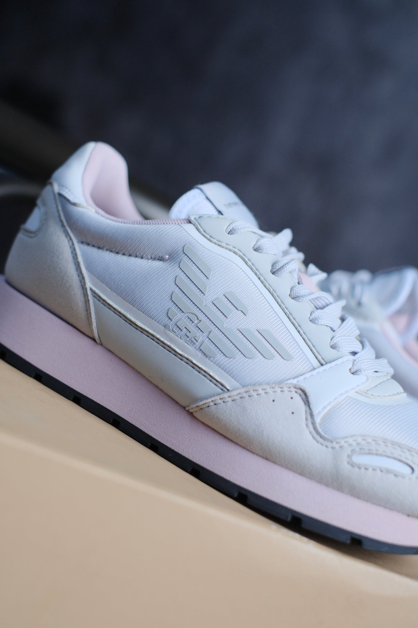 Tenis EMP Blancos Con Rosado