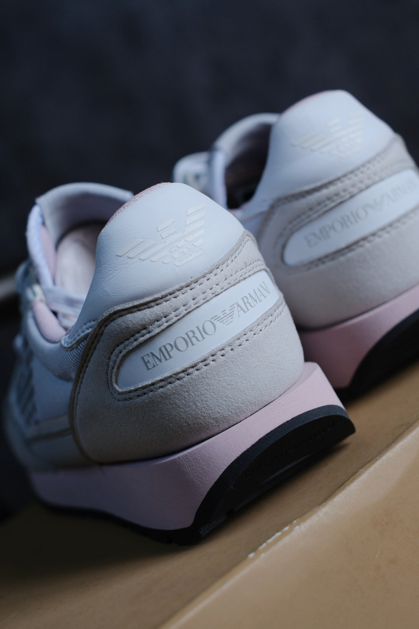 Tenis EMP Blancos Con Rosado