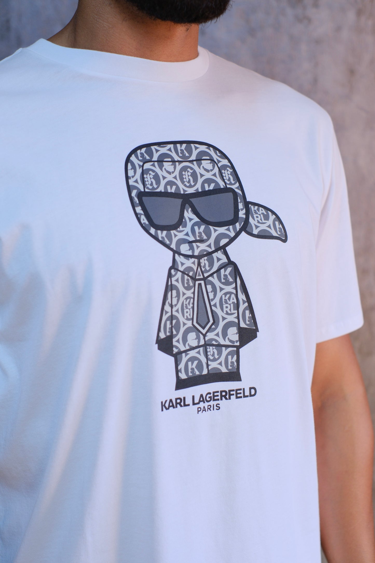 Camiseta KAR Blanca Logo Gris