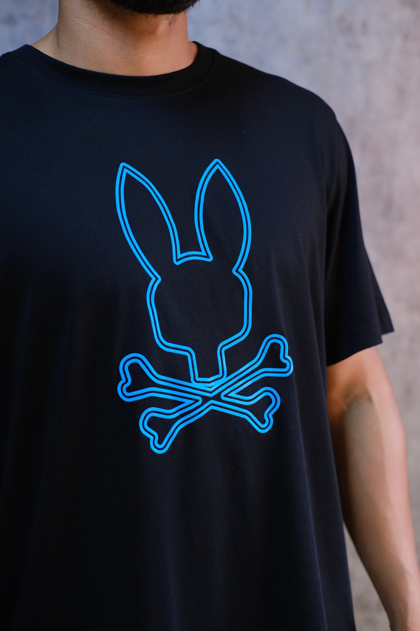 Camiseta PSY Negra Logo Azul