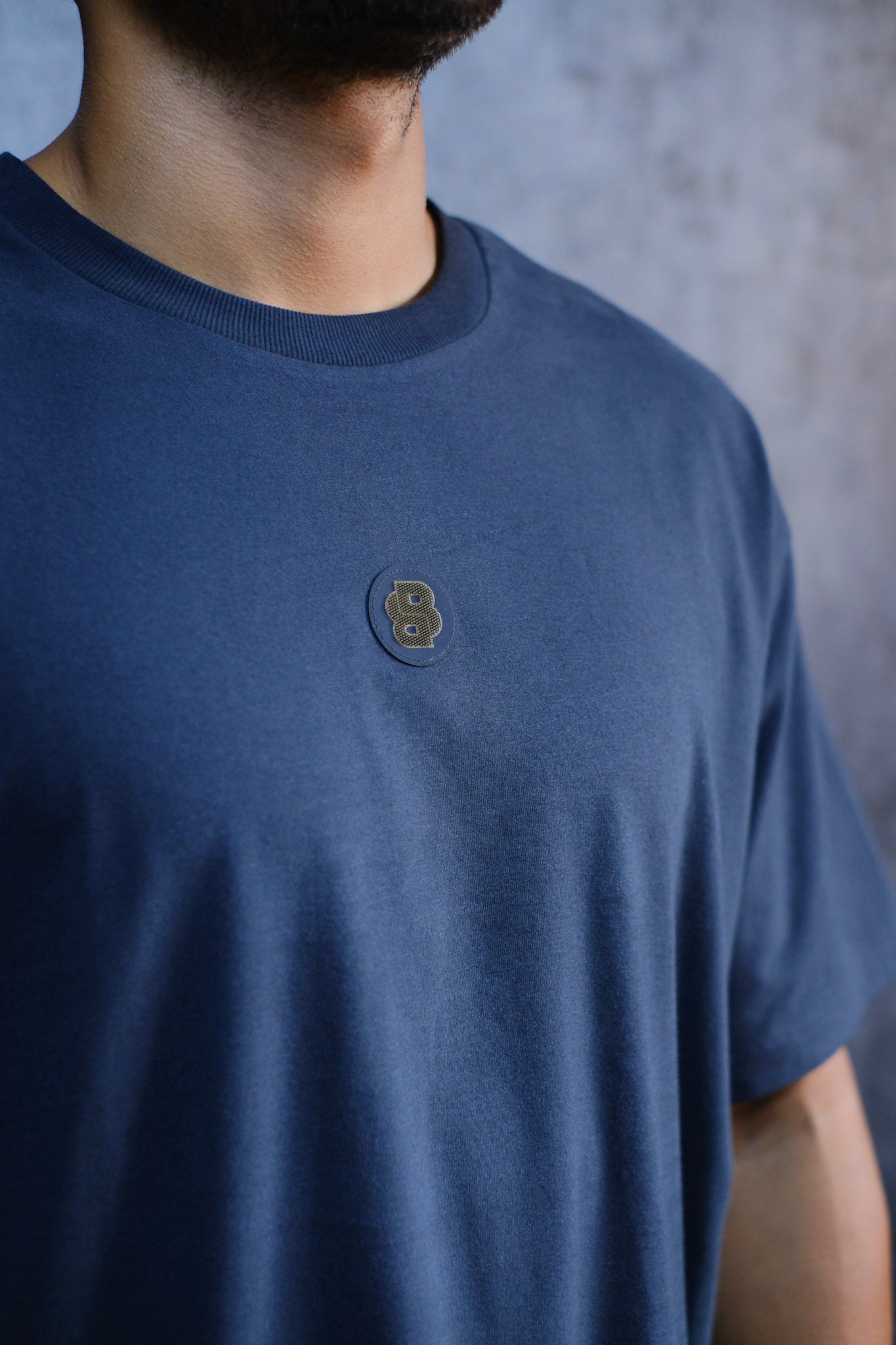 Camiseta Hug Azul Oscuro