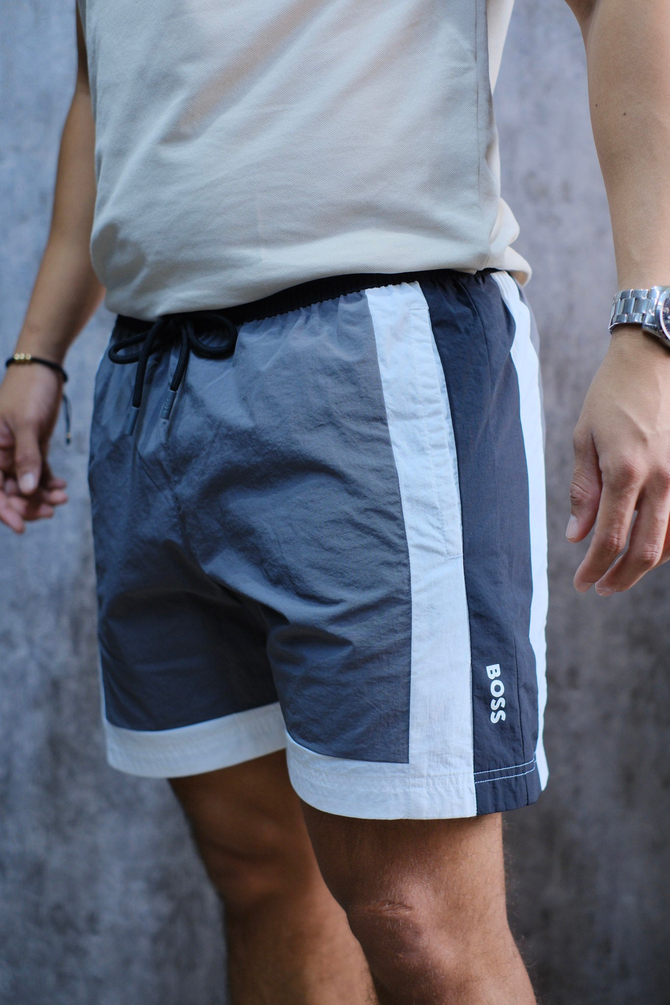 Pantaloneta HUG Gris