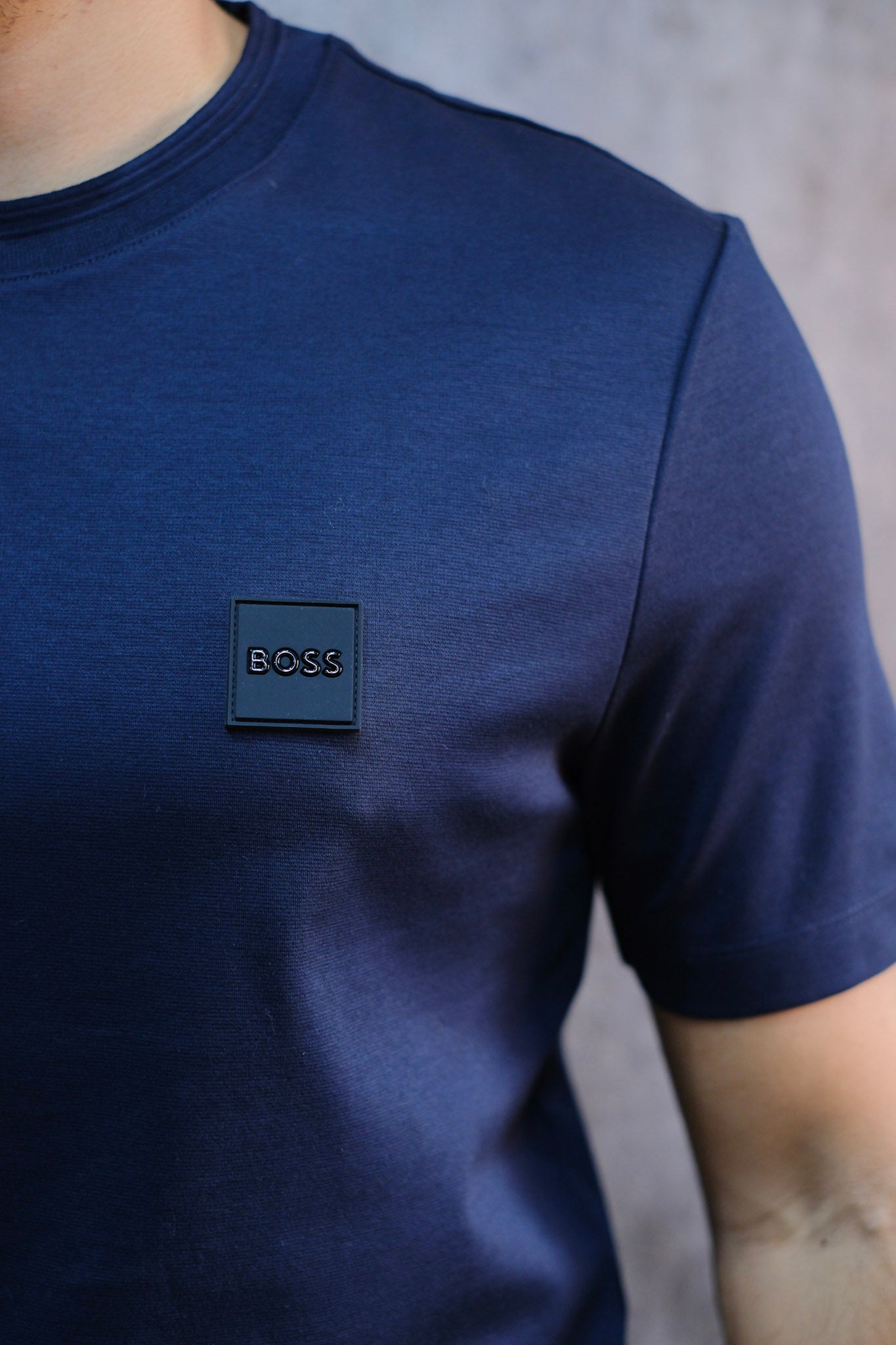 Camiseta HUG Azul oscuro