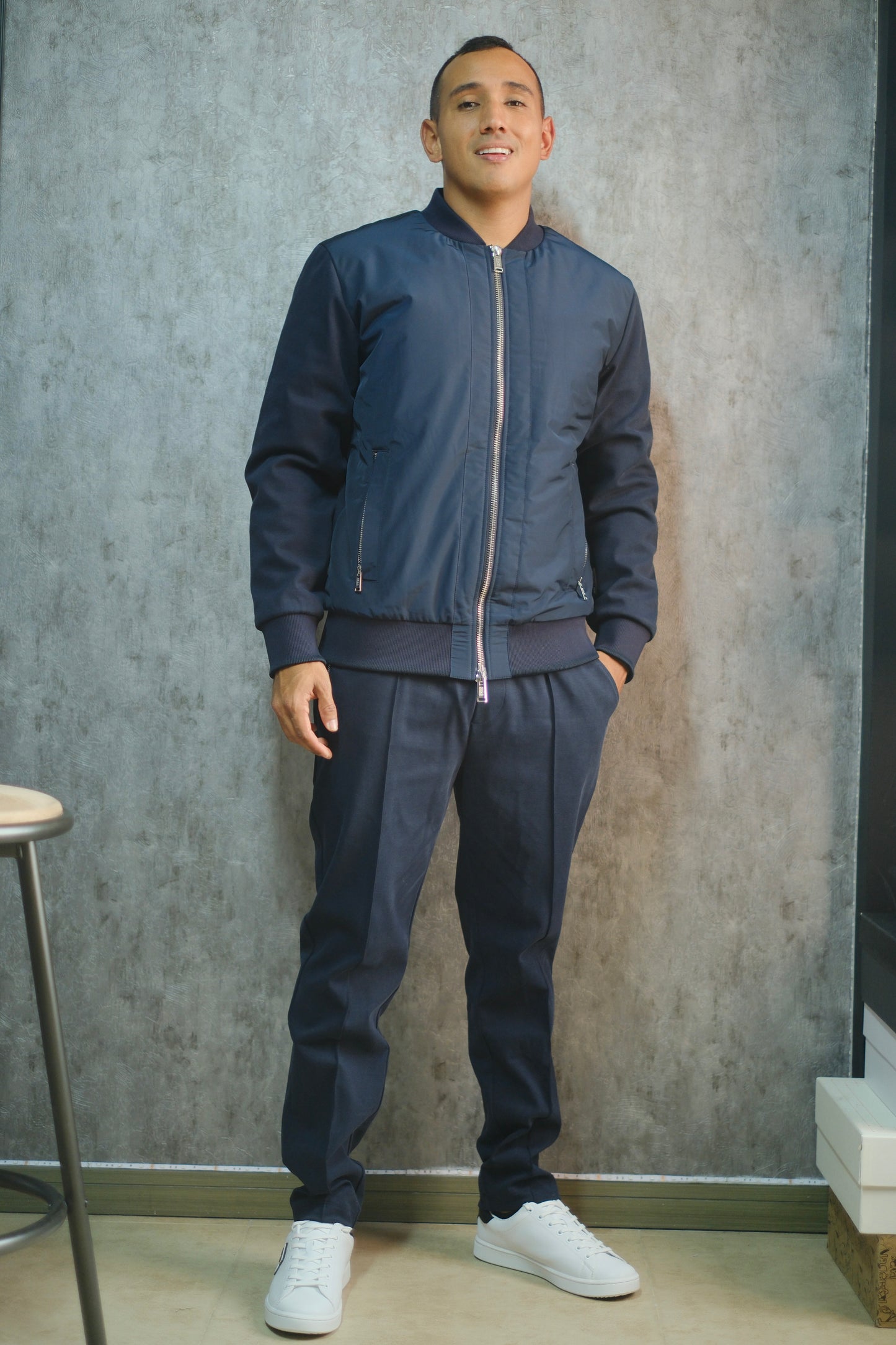 Chaqueta HUG azul oscuro