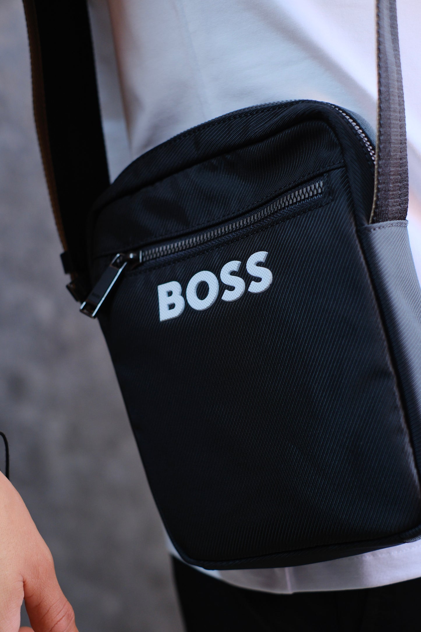 Bolso HUG NEGRO