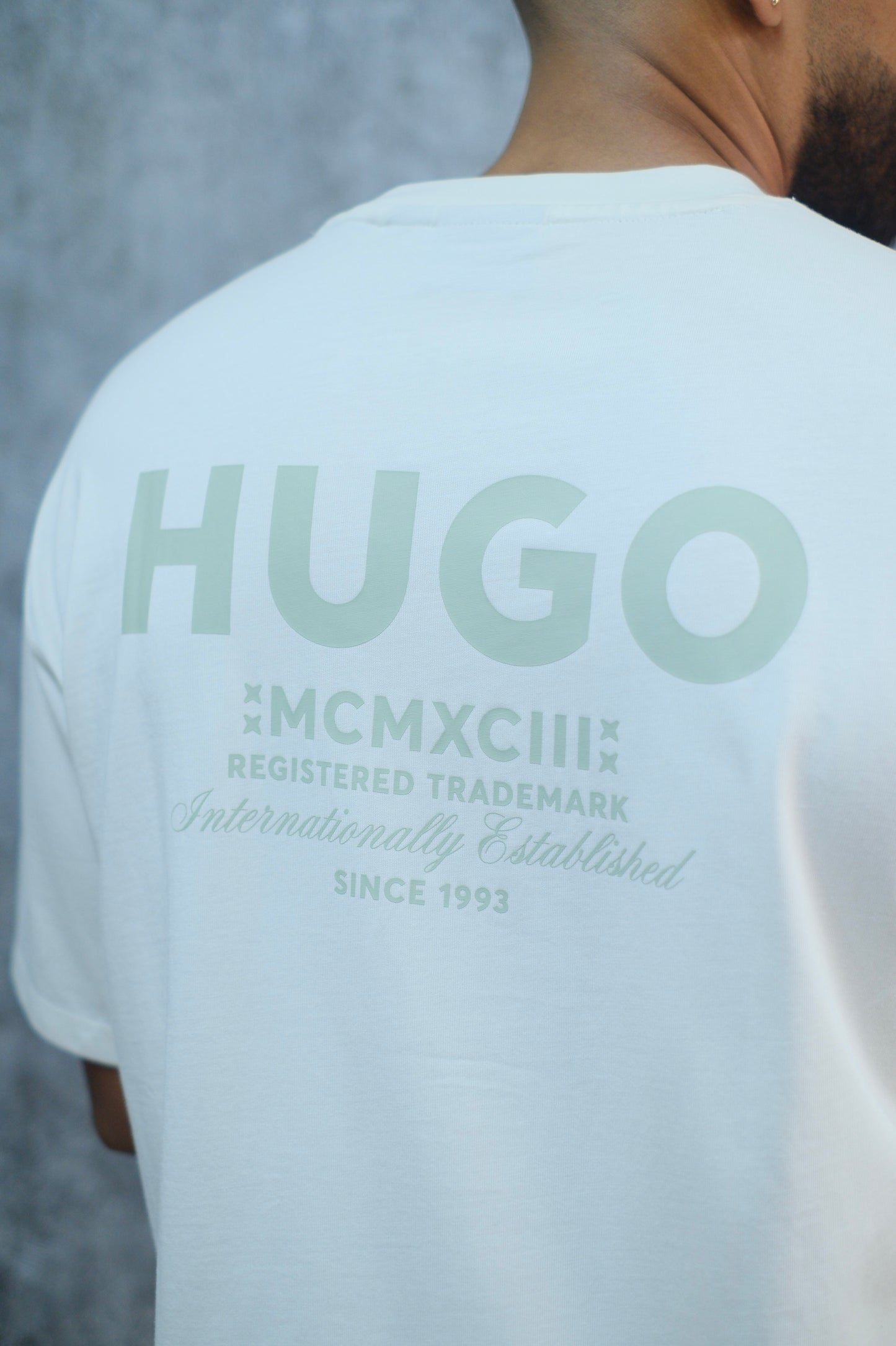 Camiseta HUG Beige
