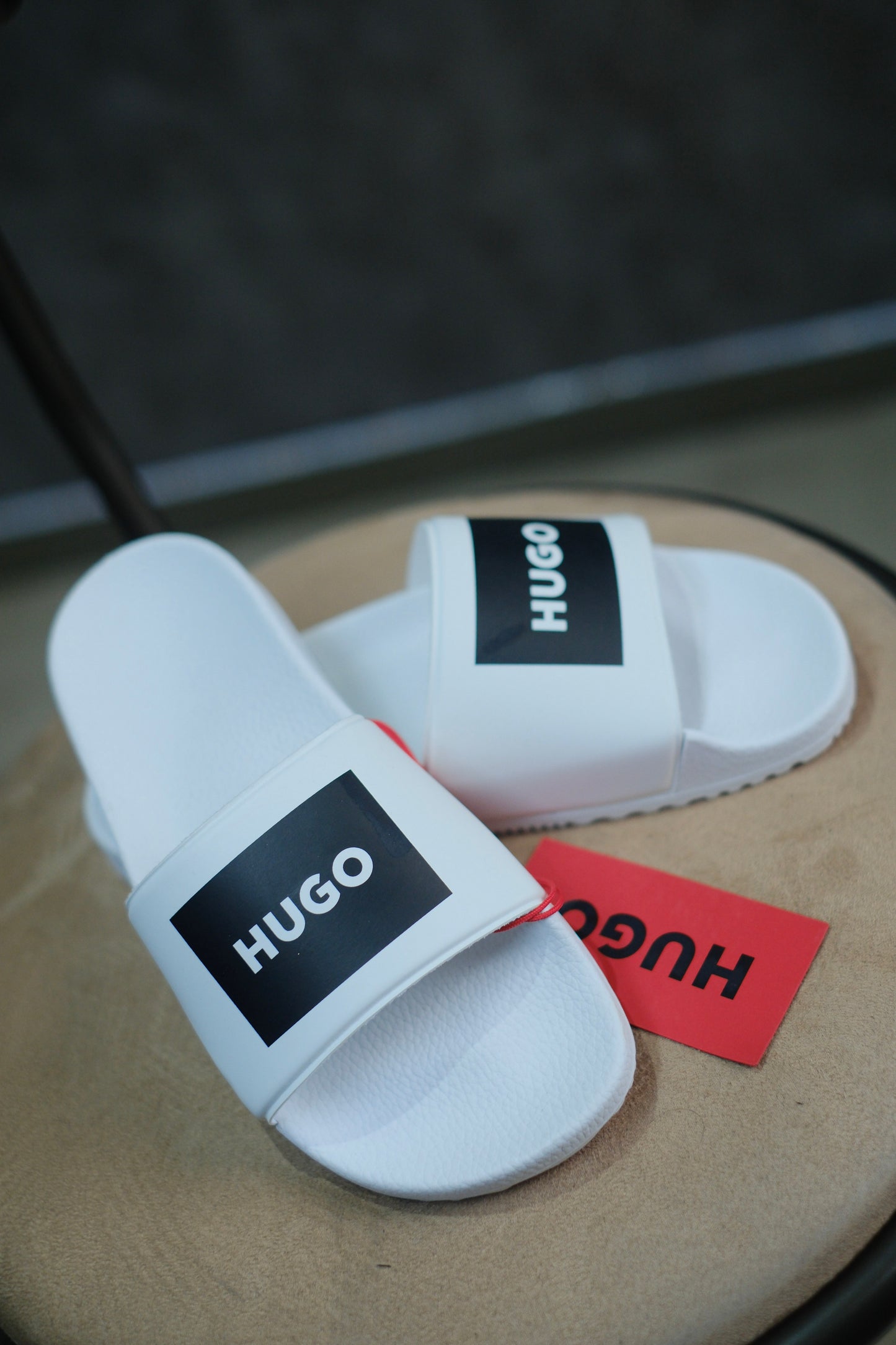 Sandalias HUG Blancas Dama
