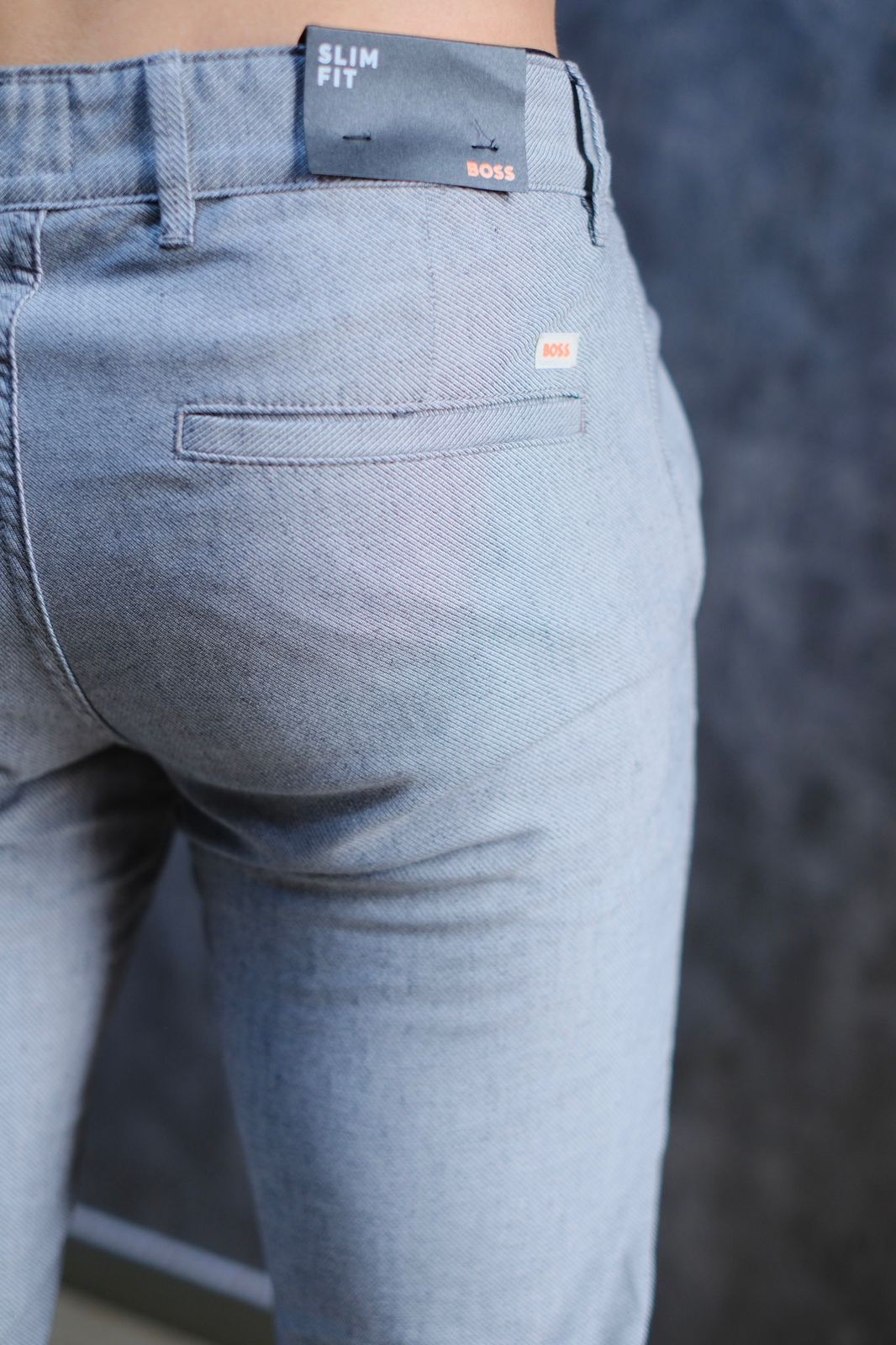 PANTALON HUG GRIS