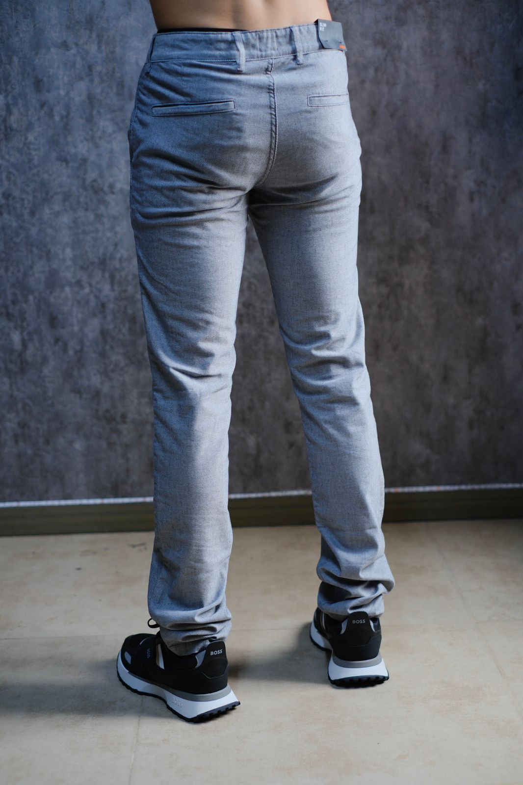 PANTALON HUG GRIS