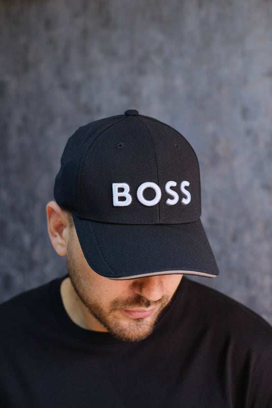 Gorra HUG Negra Logo Blanco