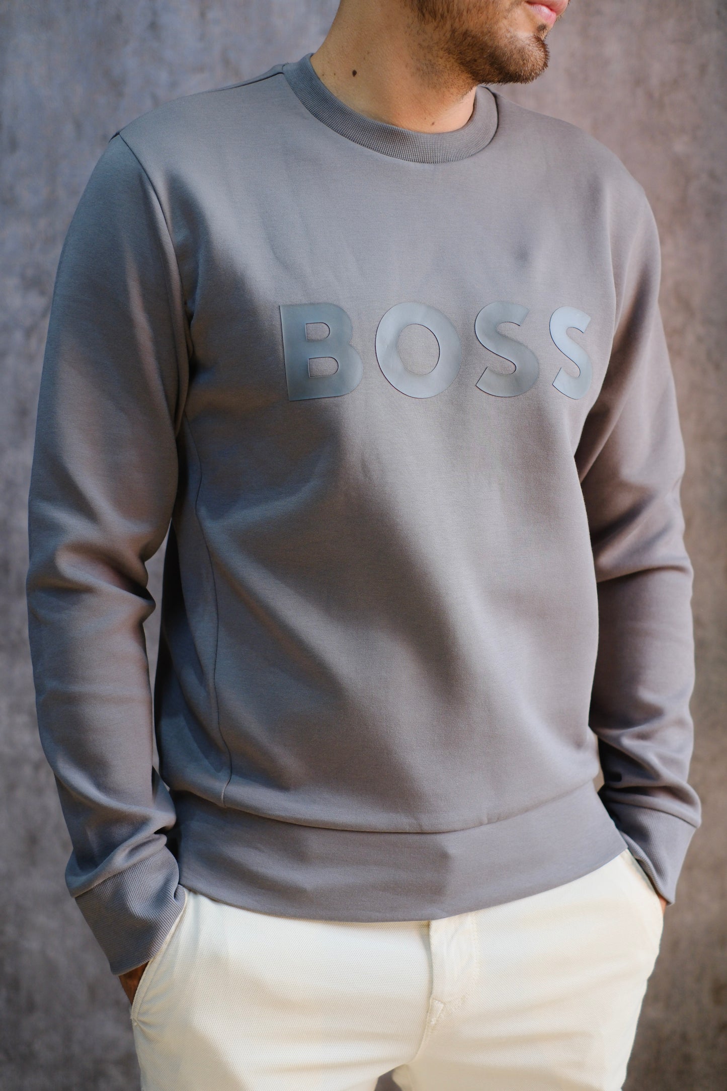 Buso HUG Gris Logo Negro