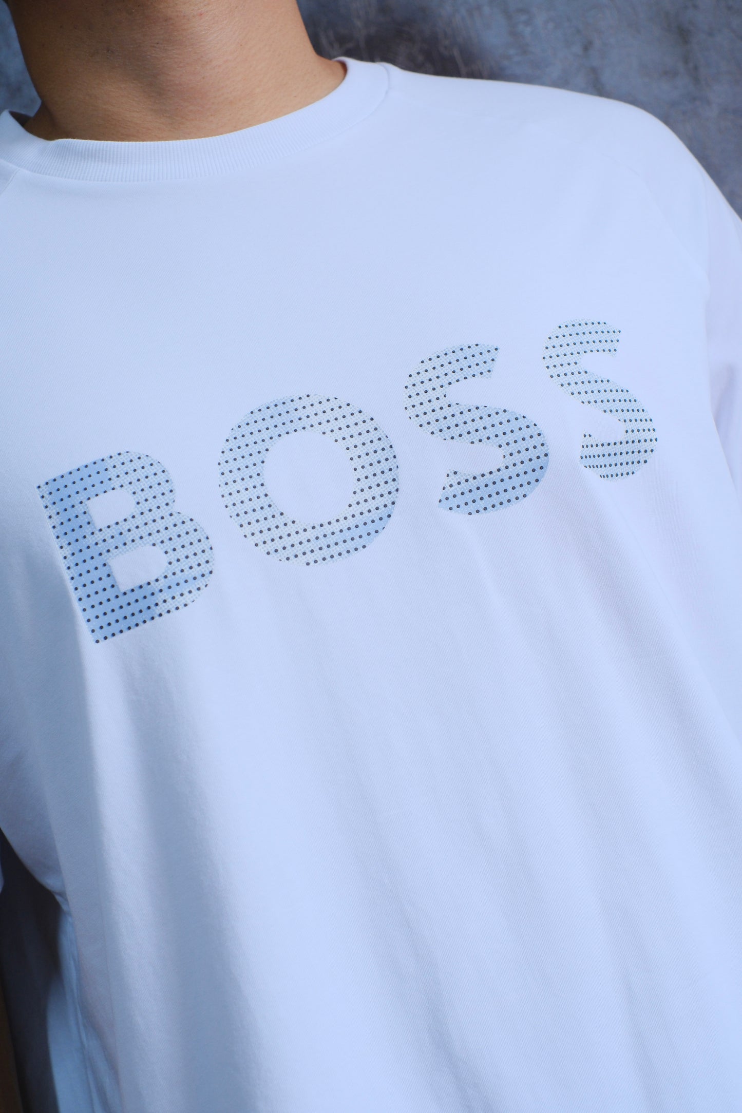 Camiseta HUG Blanca Logo Azul