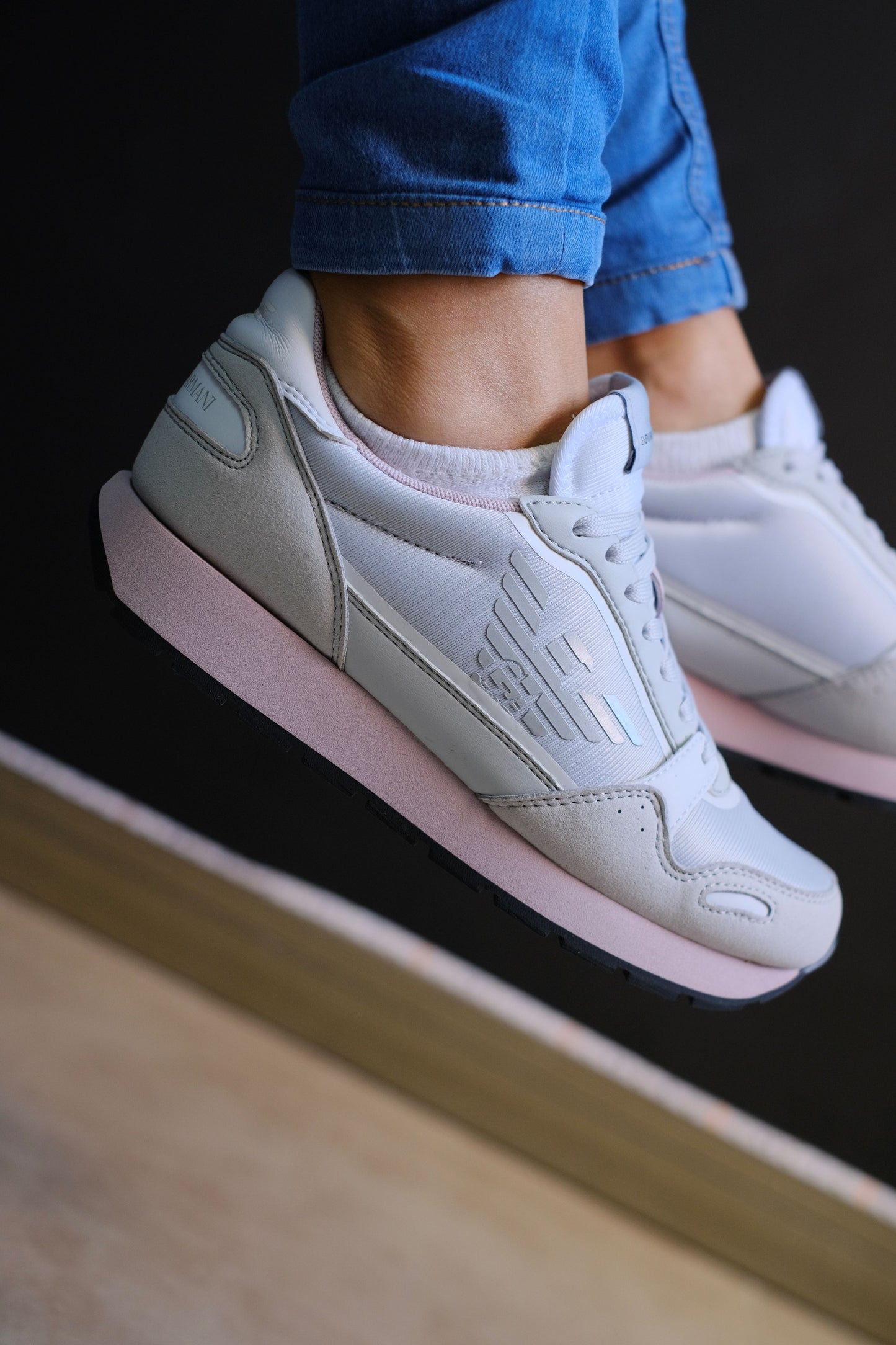 Tenis EMP Blancos Lineas Rosadas