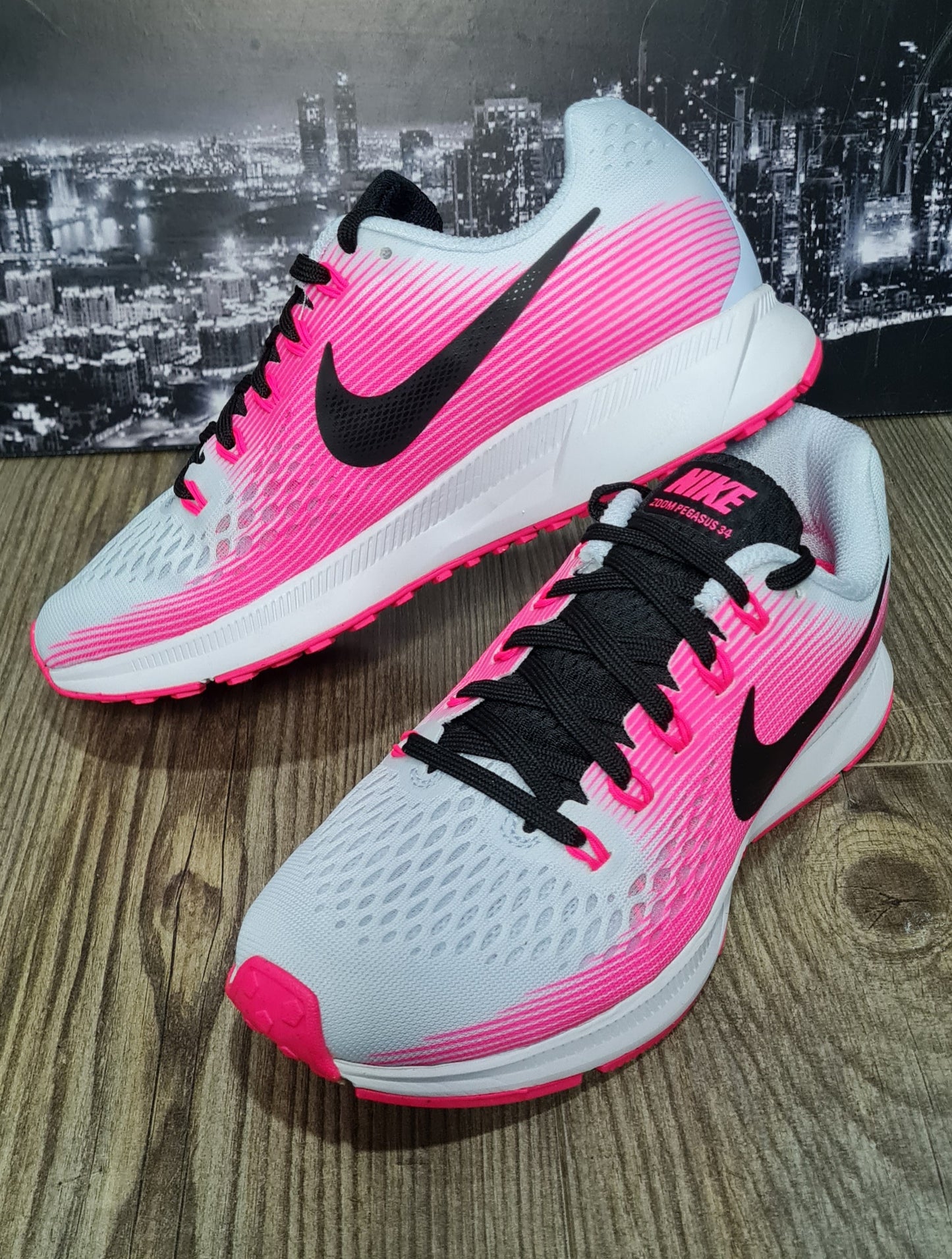 Tenis NIK Dama Fucsia Con Gris