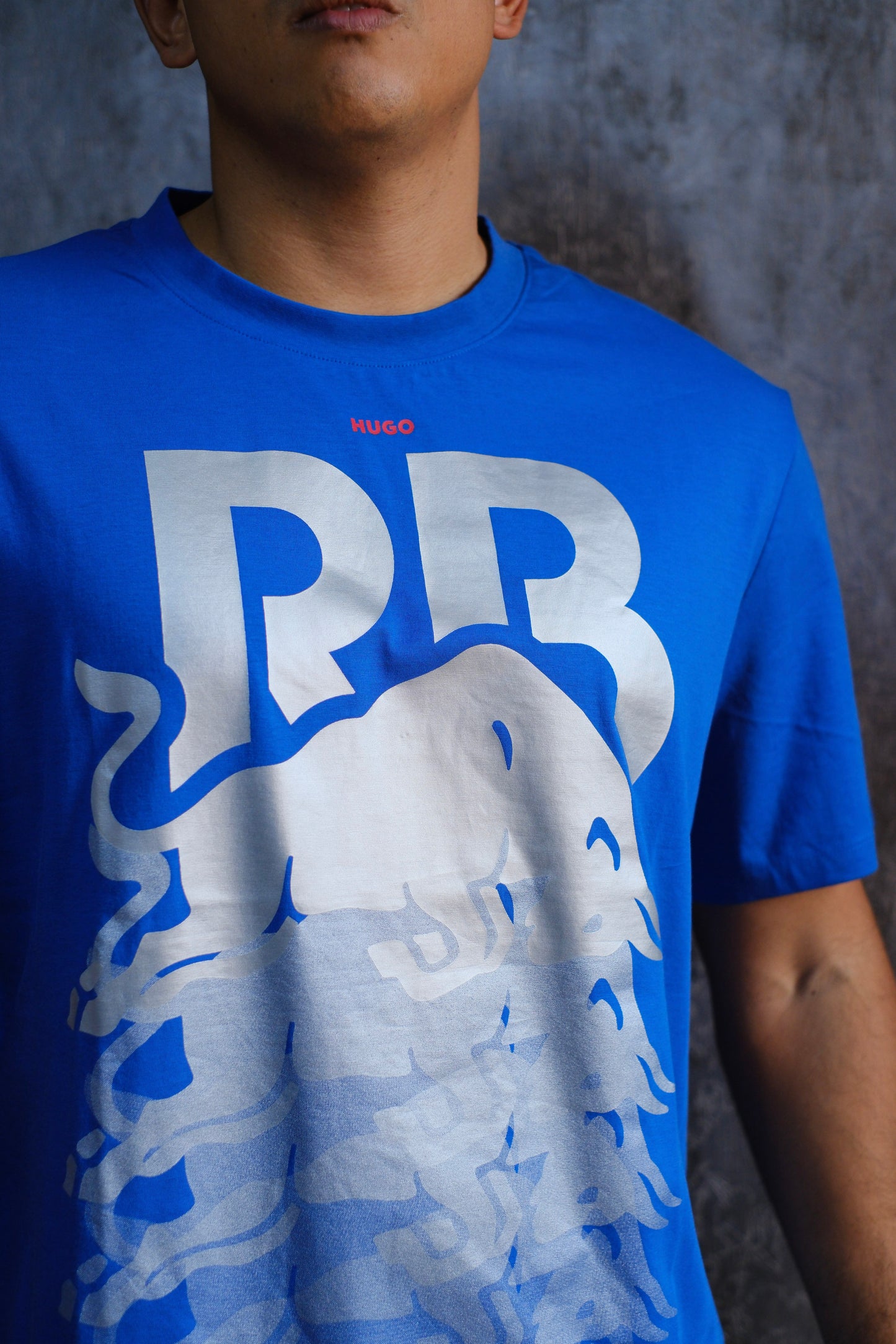 Camiseta HUG RB Azul Logo Gris