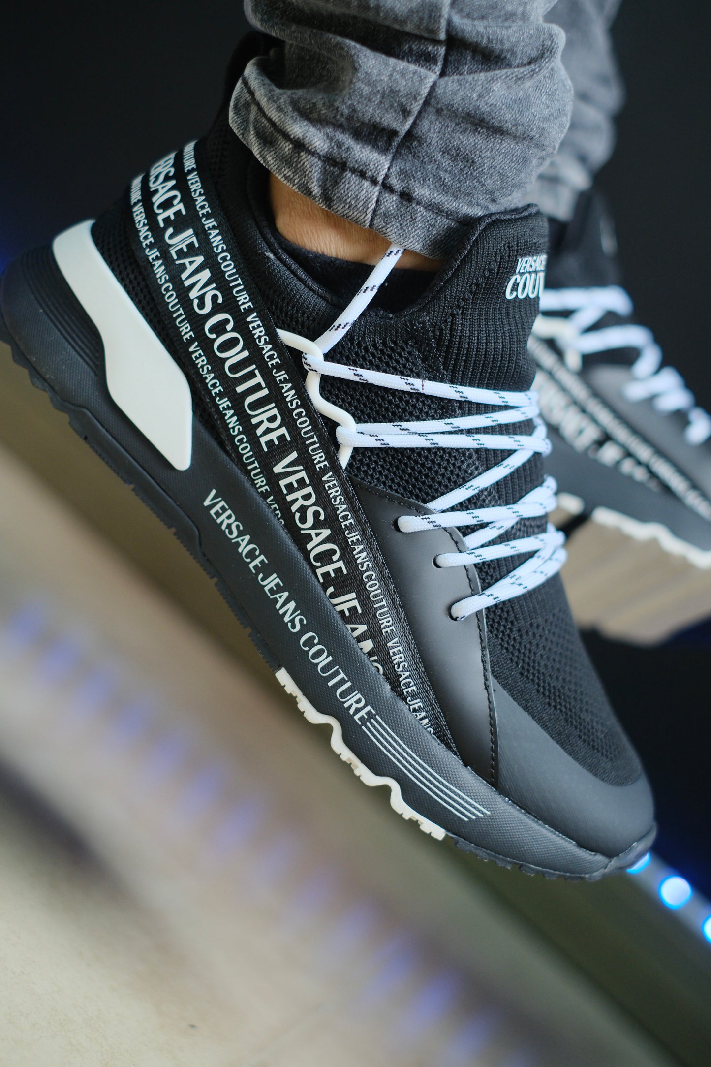 Tenis VER Negro Logo Blanco