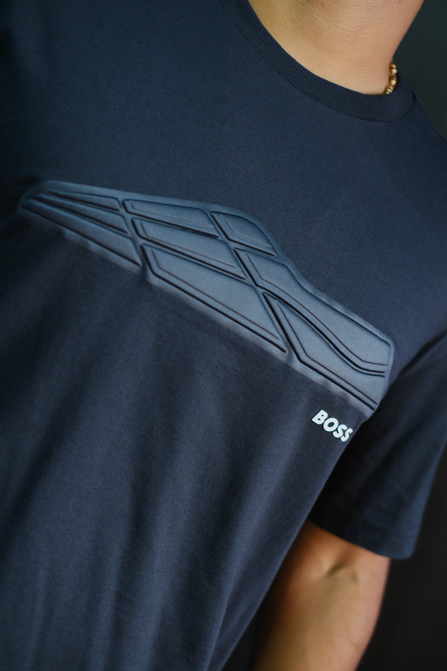 Camiseta HUG azul oscuro Ttnm