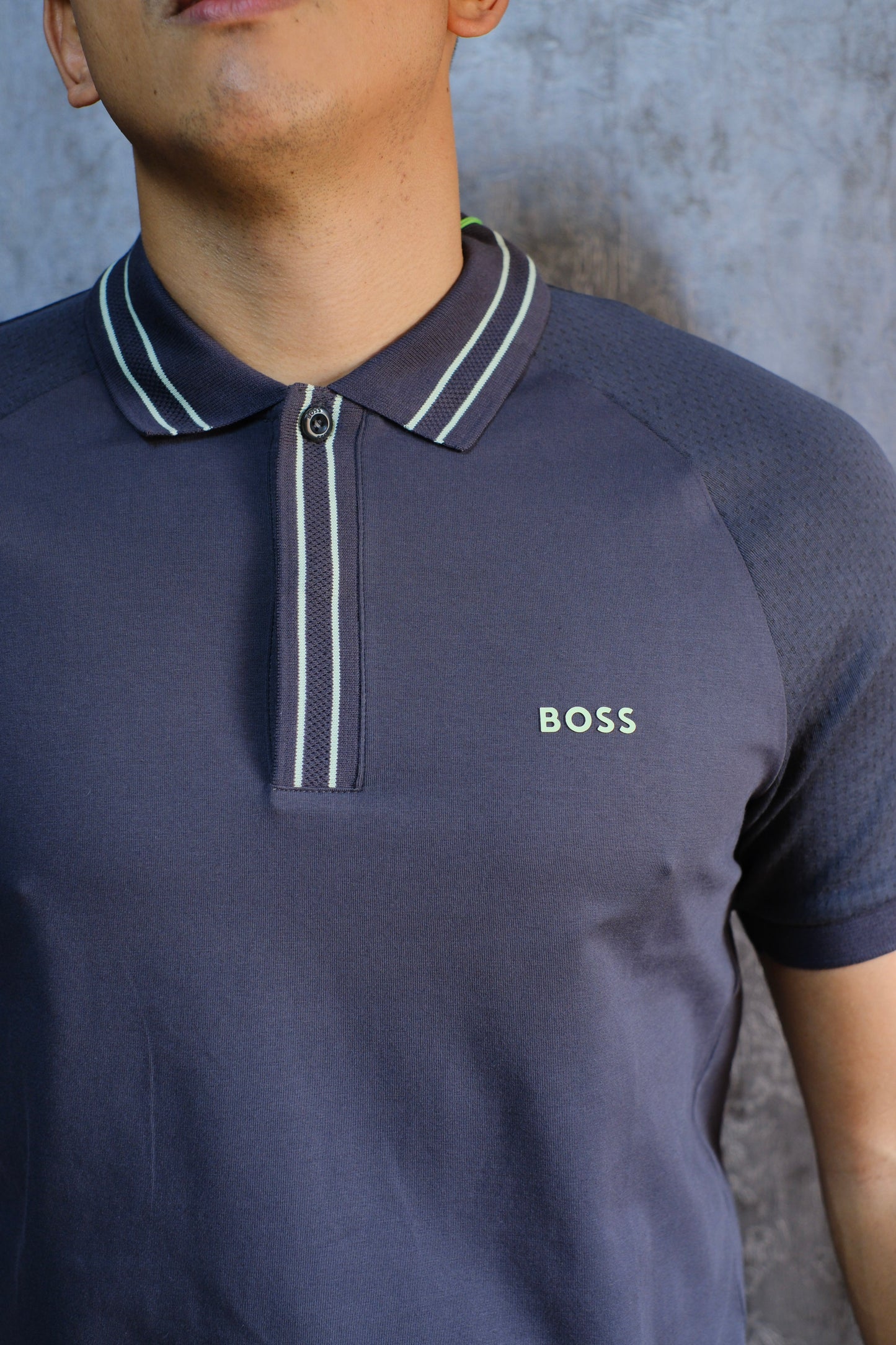 Polo HUG Azul Lineas Verdes