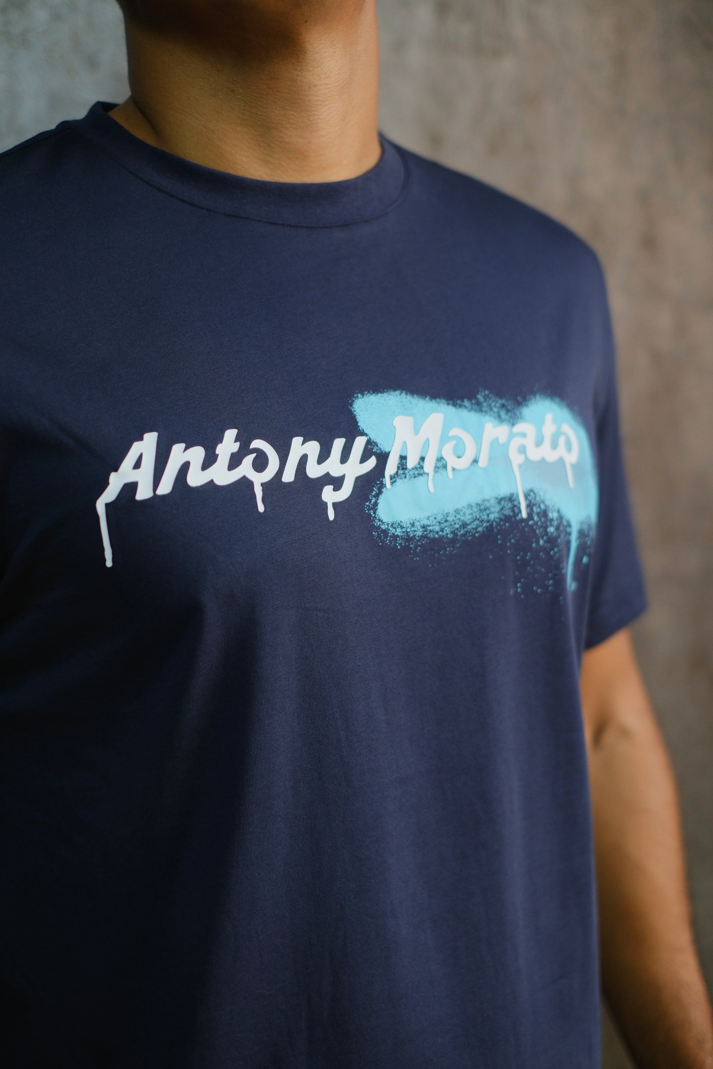 Camiseta ANT Azul Oscuro Logo Blanco