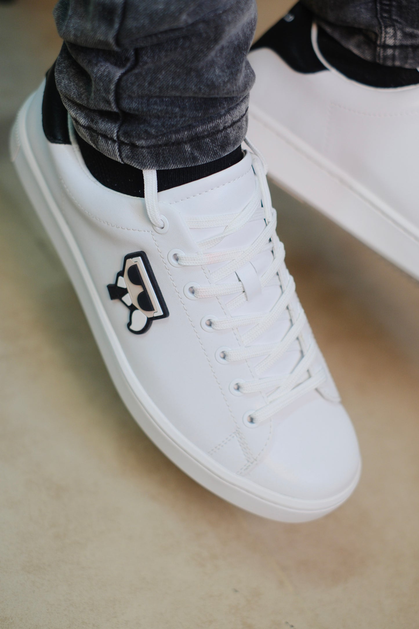 Tenis KAR Blancos