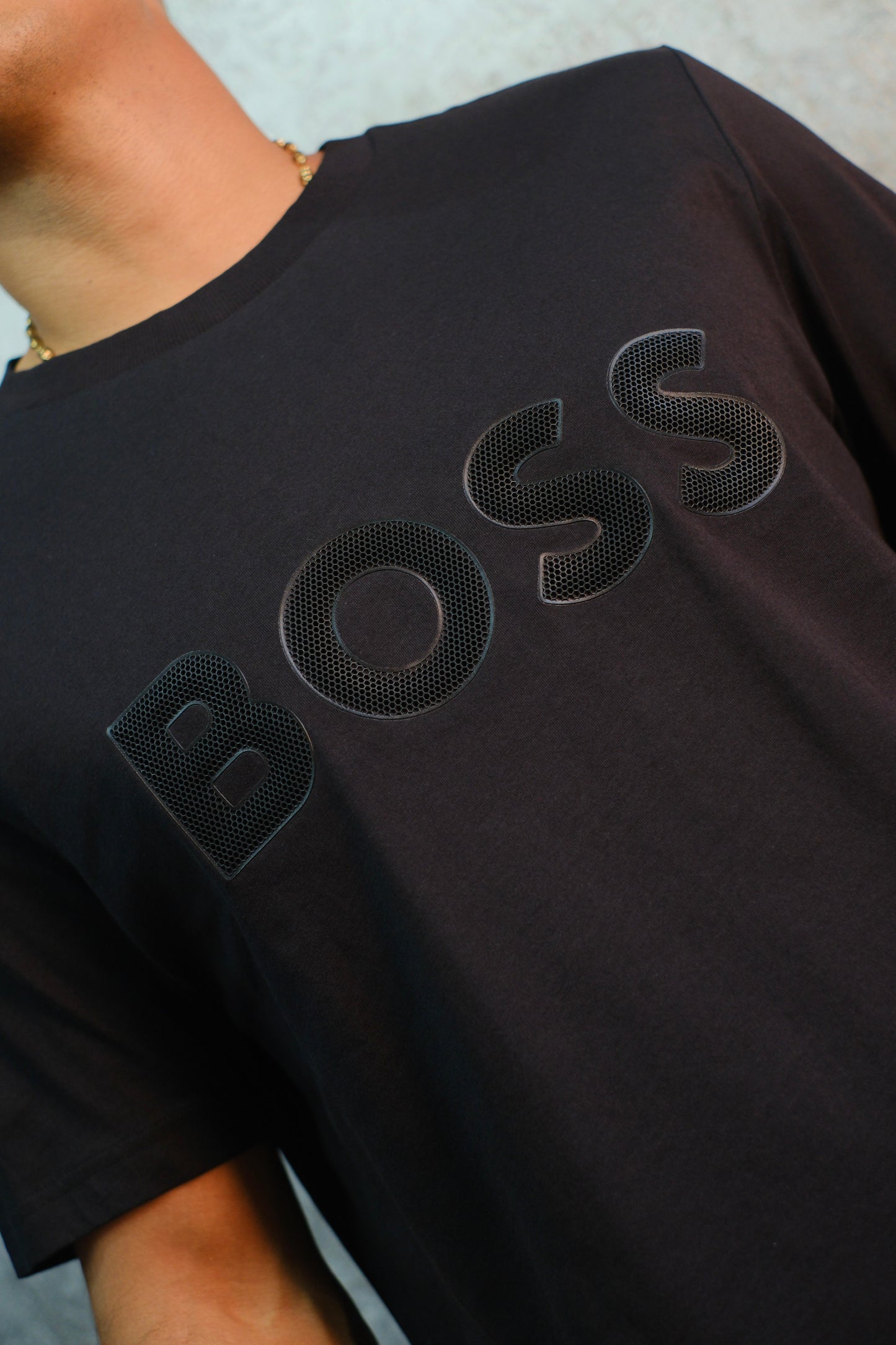 Camiseta HUG negra logo en gel 3D
