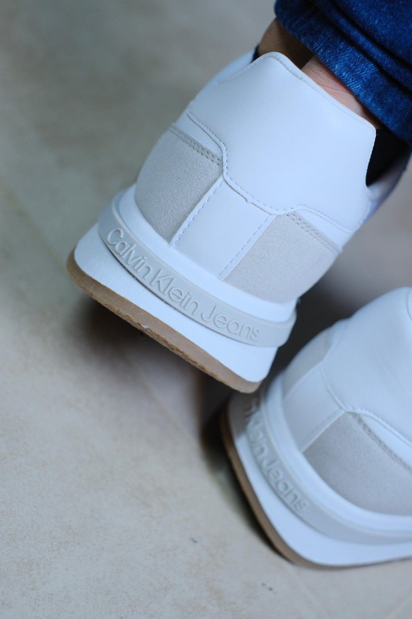 Tenis CK Blanco Grises