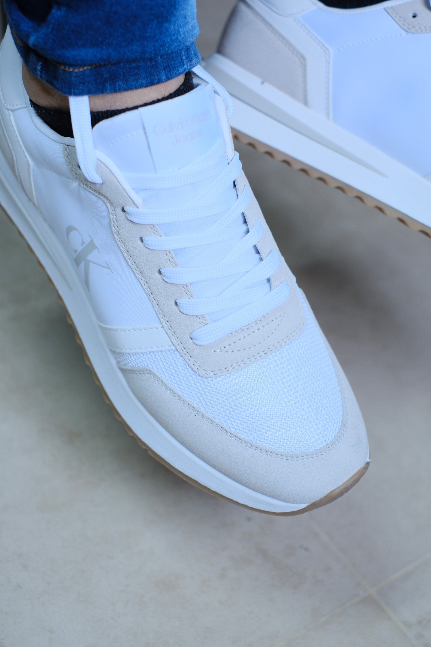 Tenis CK Blanco Grises