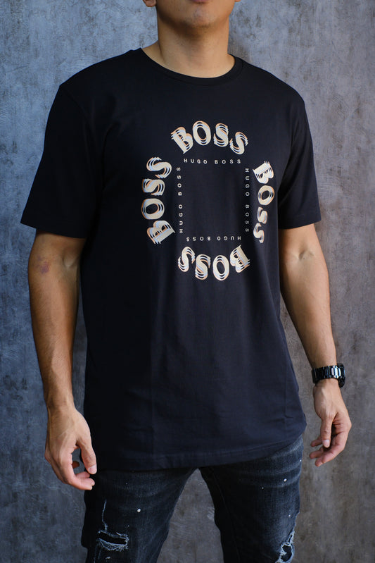 Camiseta HUG Negra Logo Dorado