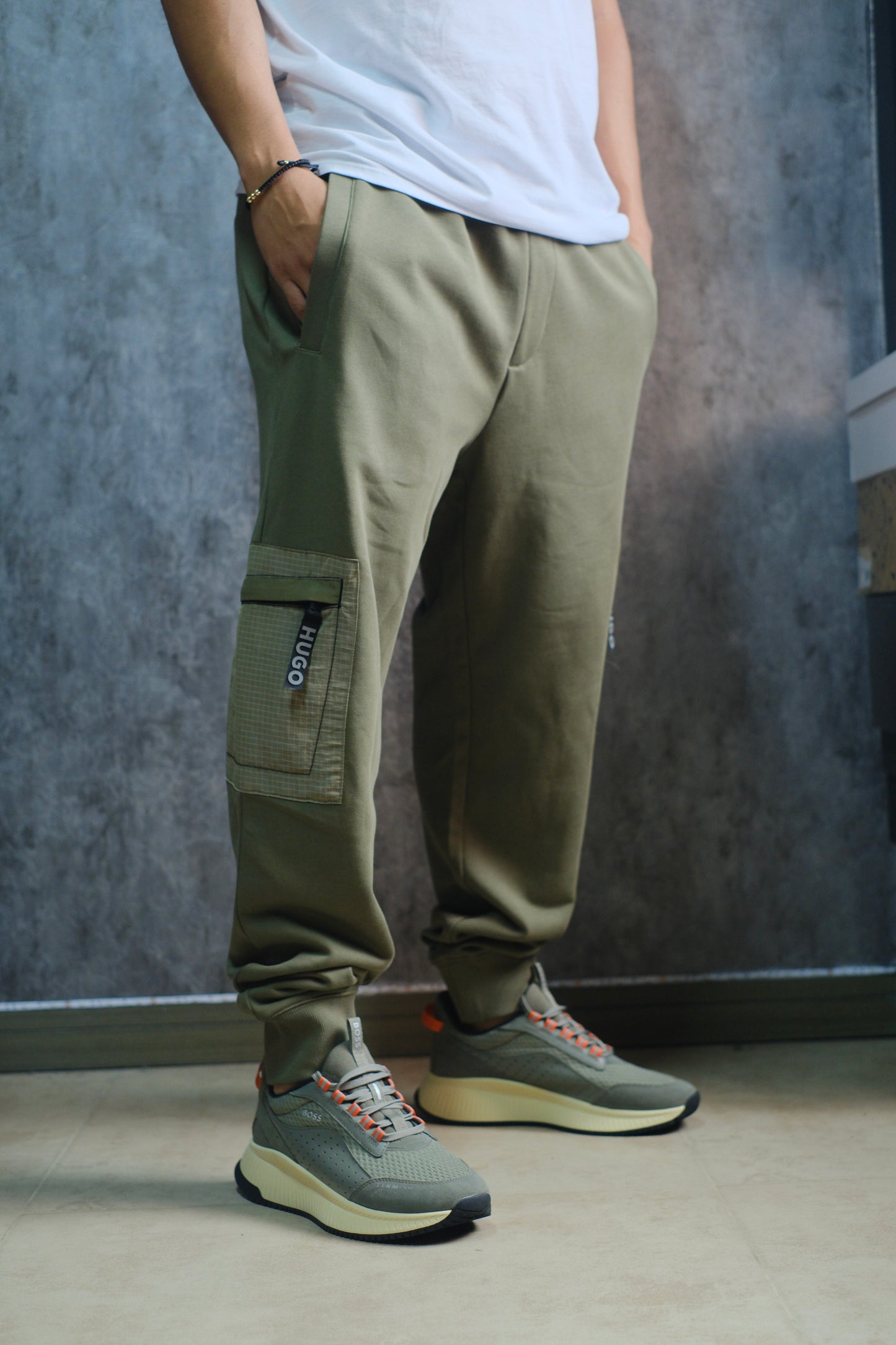 Sudadera HUG verde militar