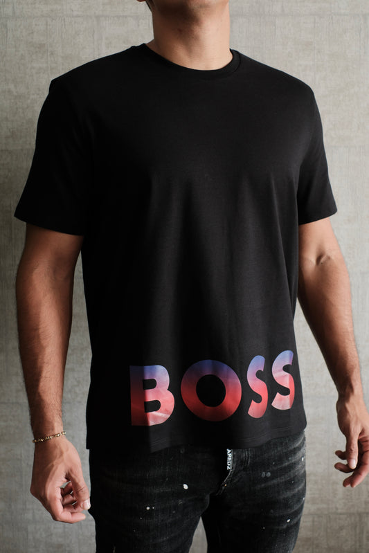 Camiseta HUG Negra Logo Azul y Rojo