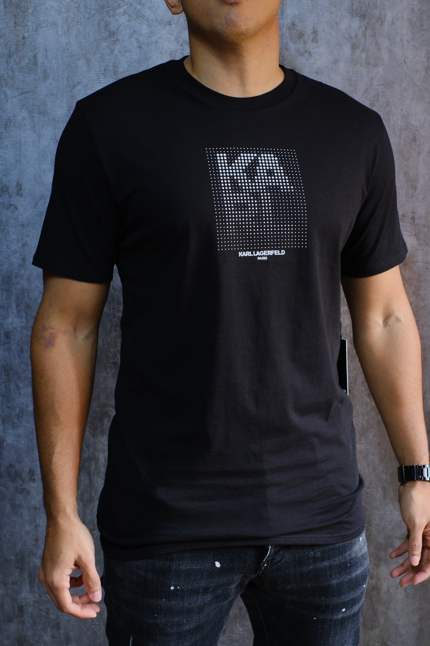 Camiseta KAR Negra Logo Blanco Pepas