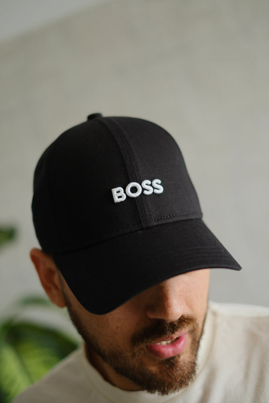 Gorra HUG Negra Logo pequeño