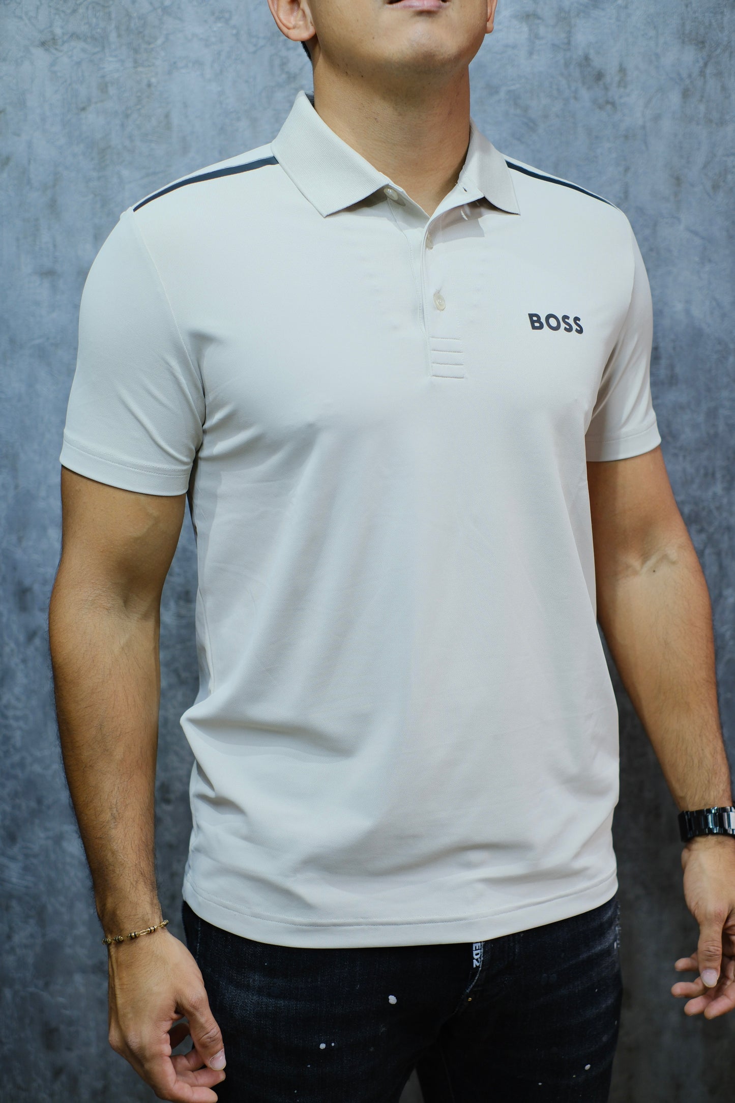 Polo HUG BEIGE Logo Azul