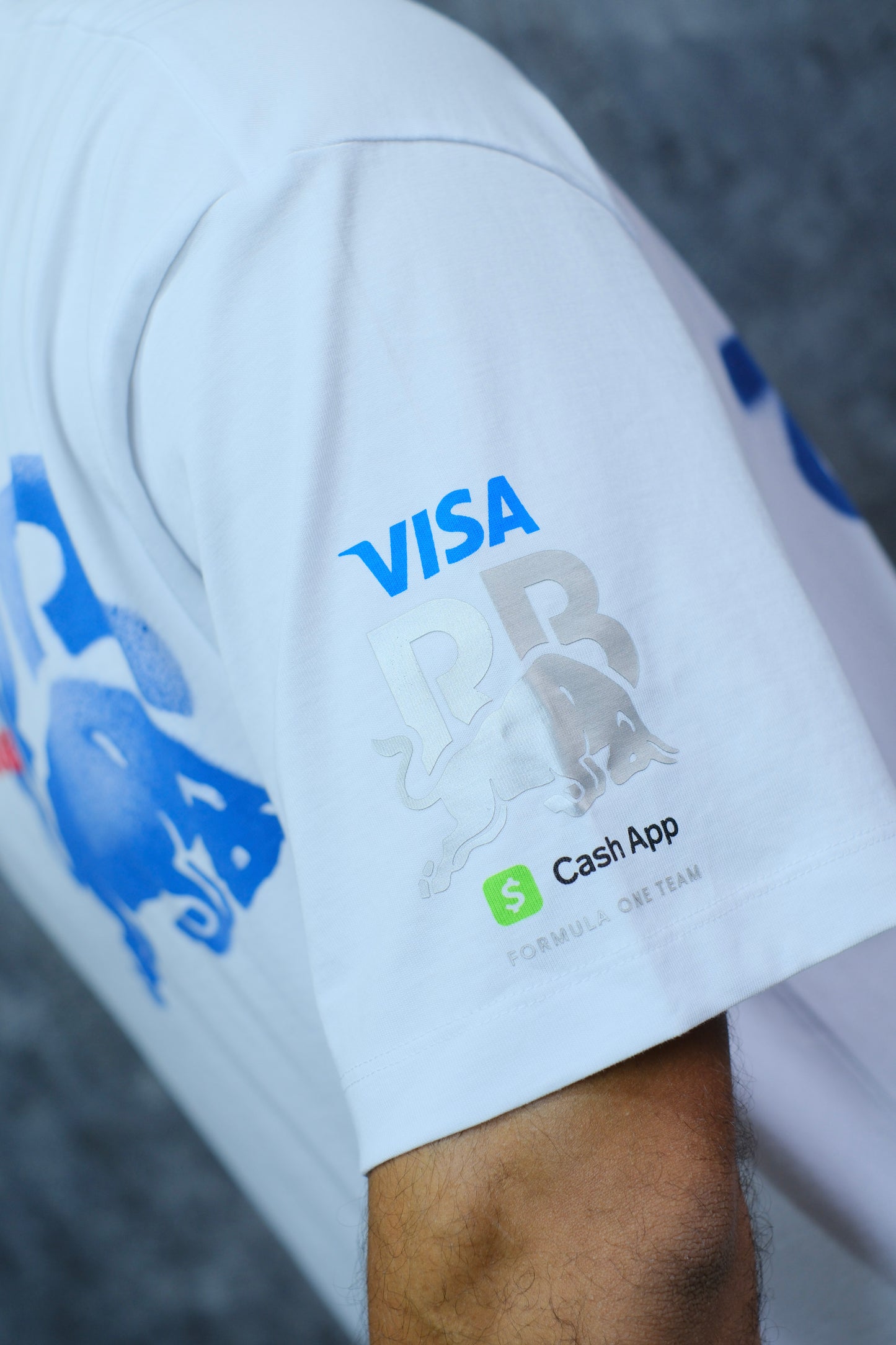 Camiseta HUG RB blanca logo azul