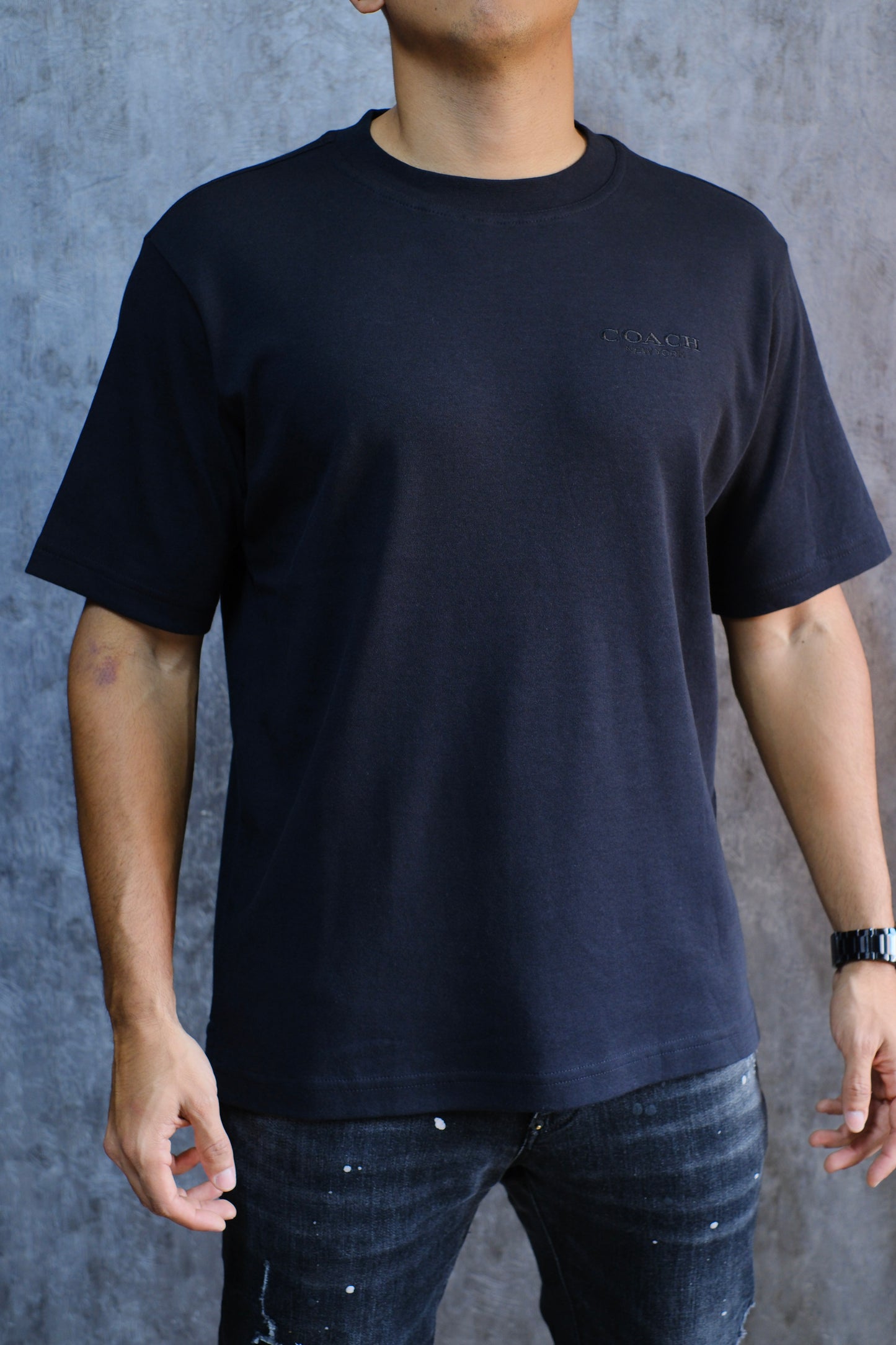 Camiseta COA negra Logo Bordado Oversize