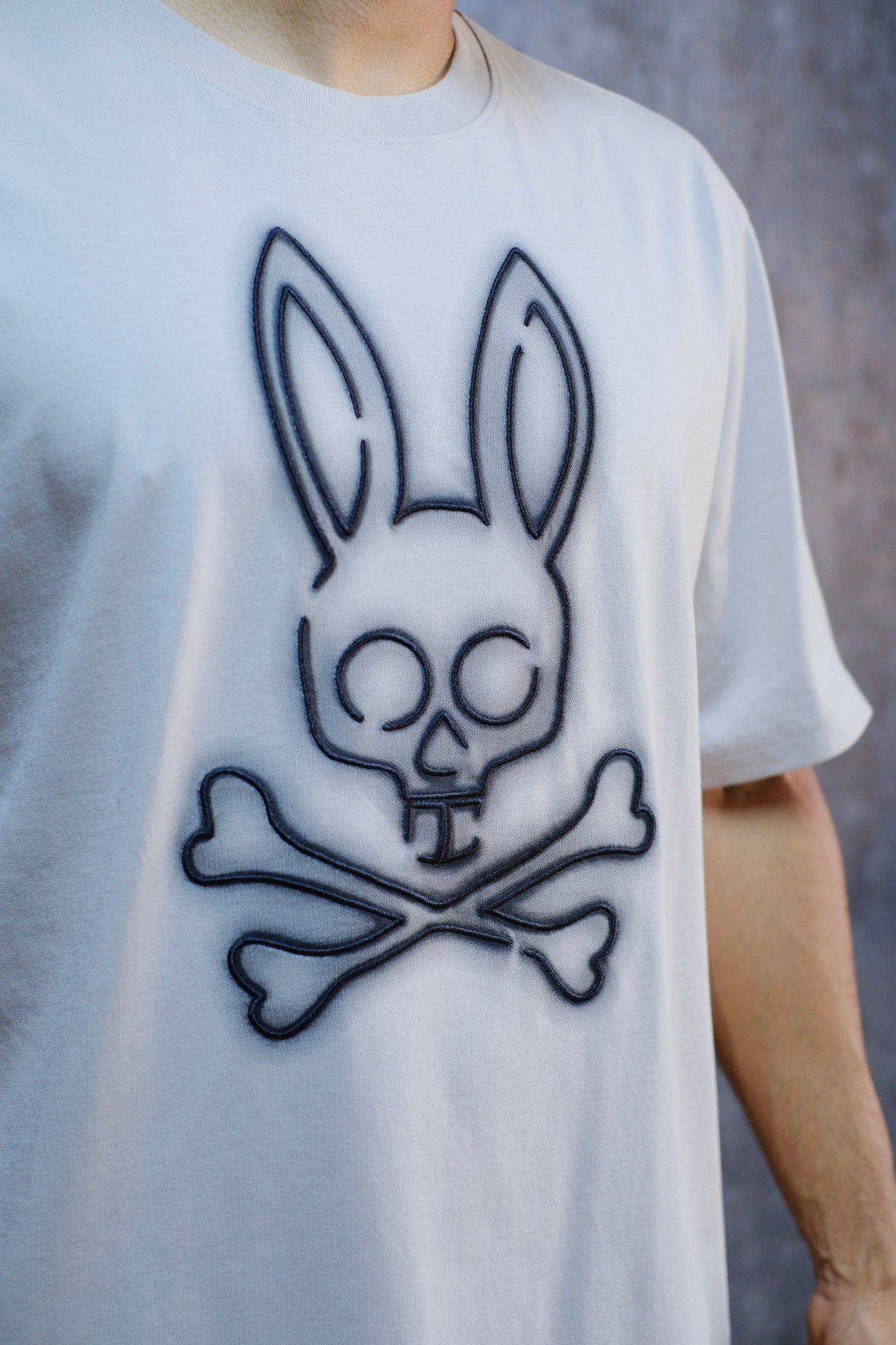Camiseta PSY Beige Logo Negro