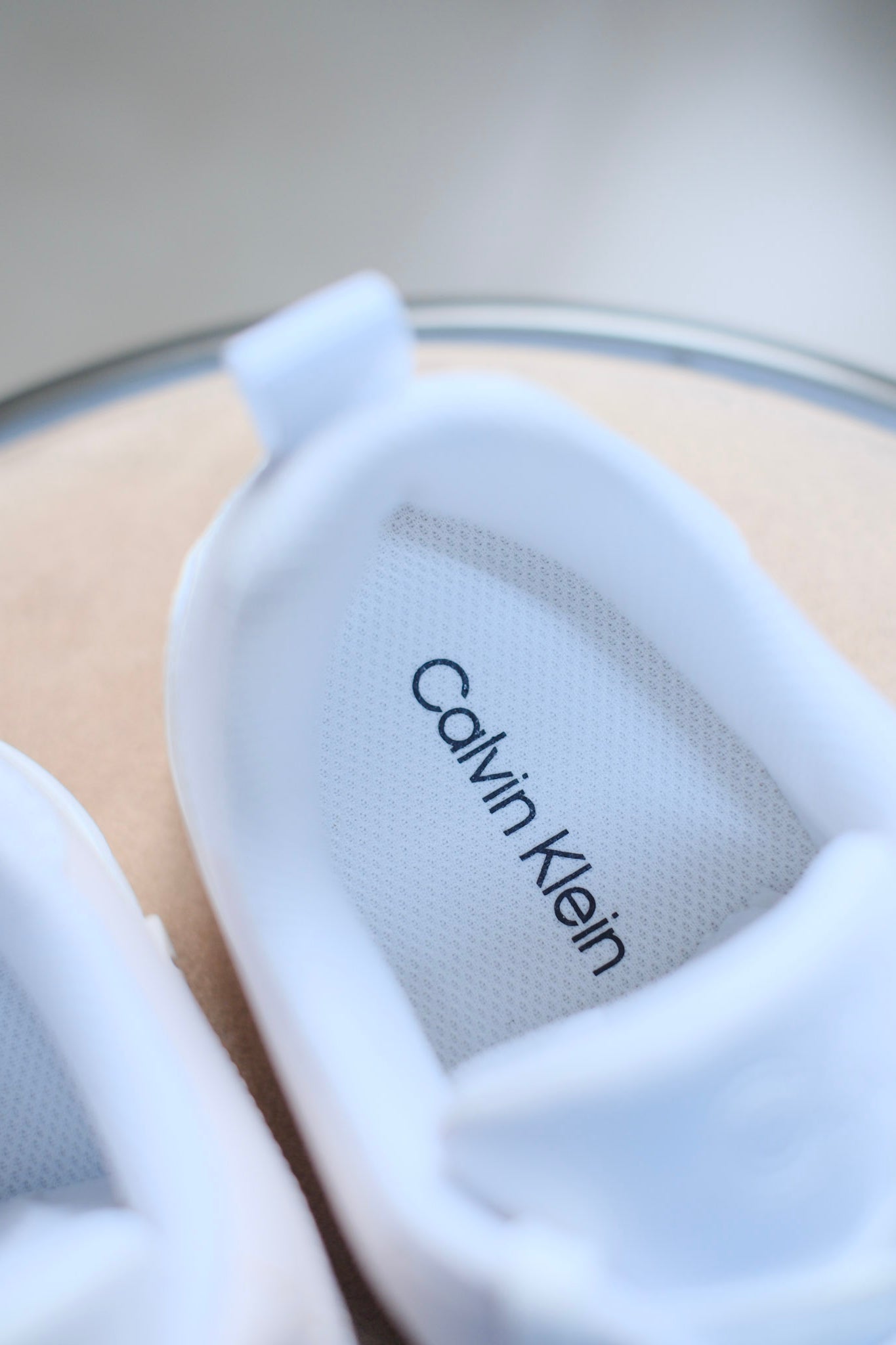 Tenis Cal Blancos Crema