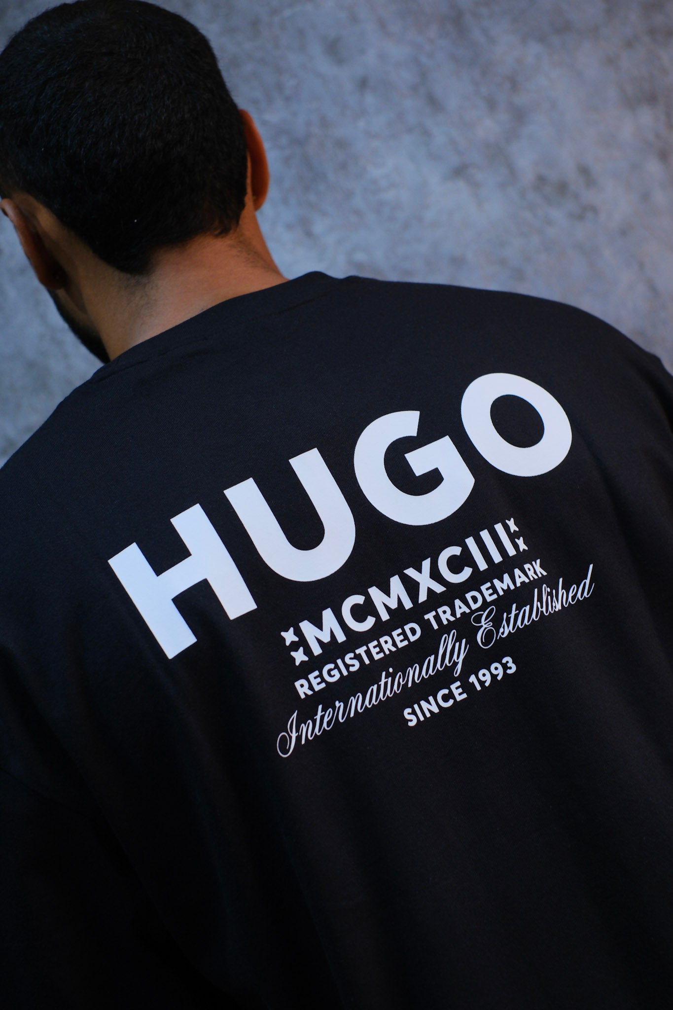 Camiseta HUG Negra