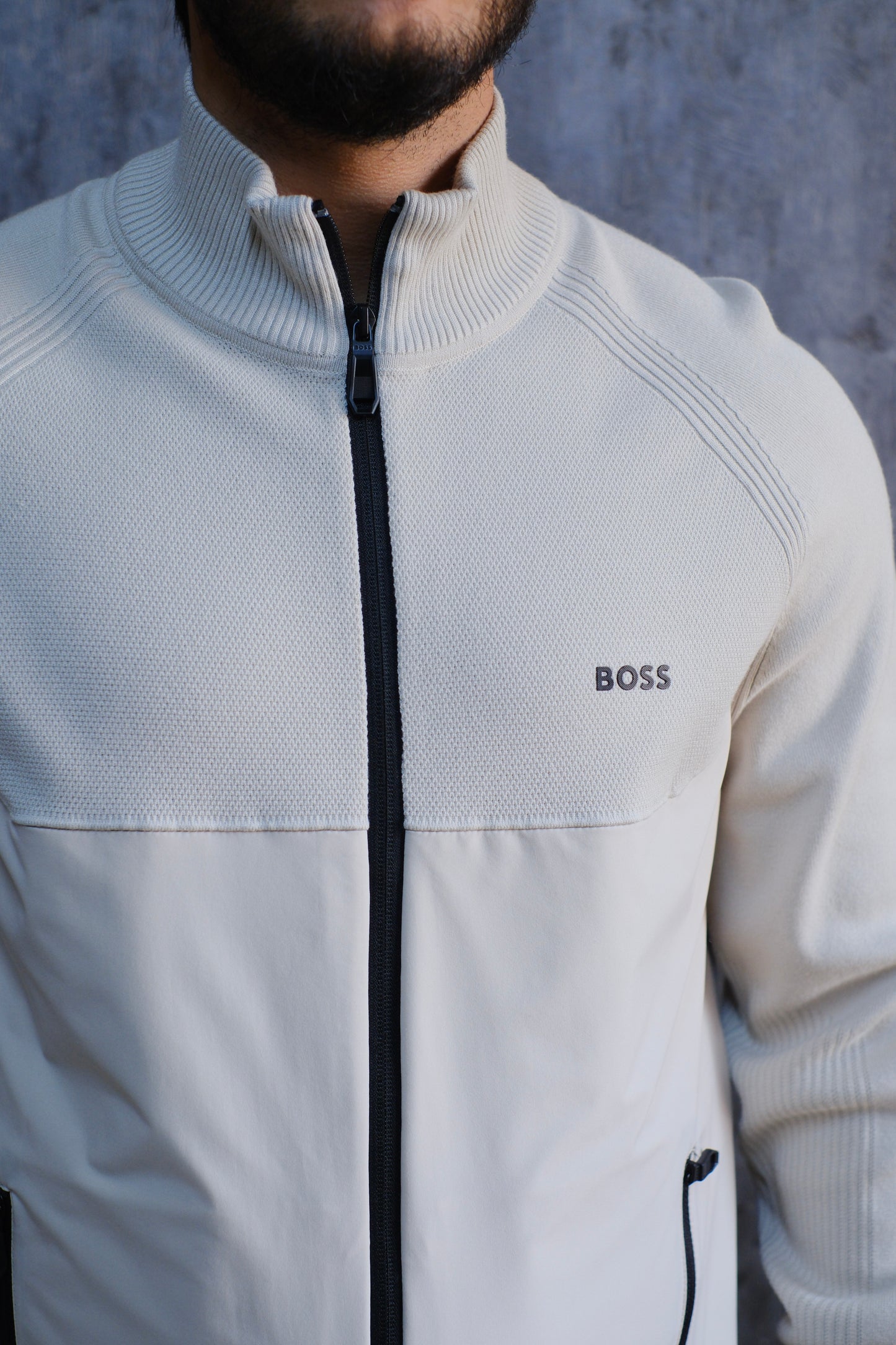 CHAQUETA HUG BEIGE PREMIUM 2026