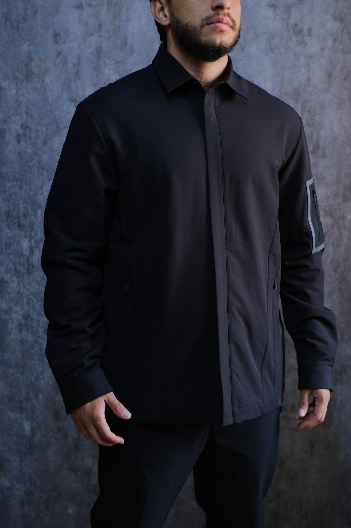 Chaqueta HUG Negra 2026